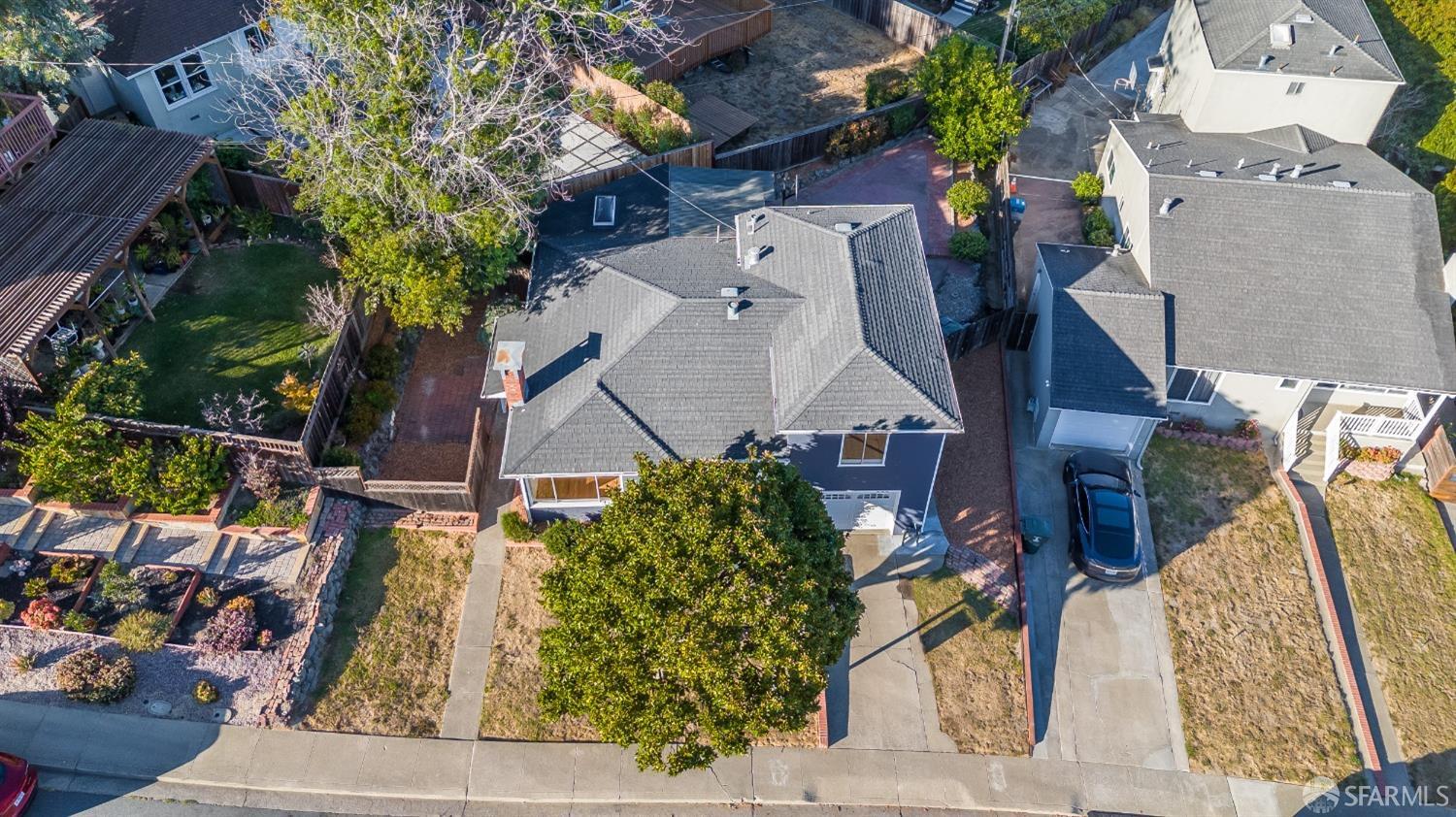 666 Cedar Avenue