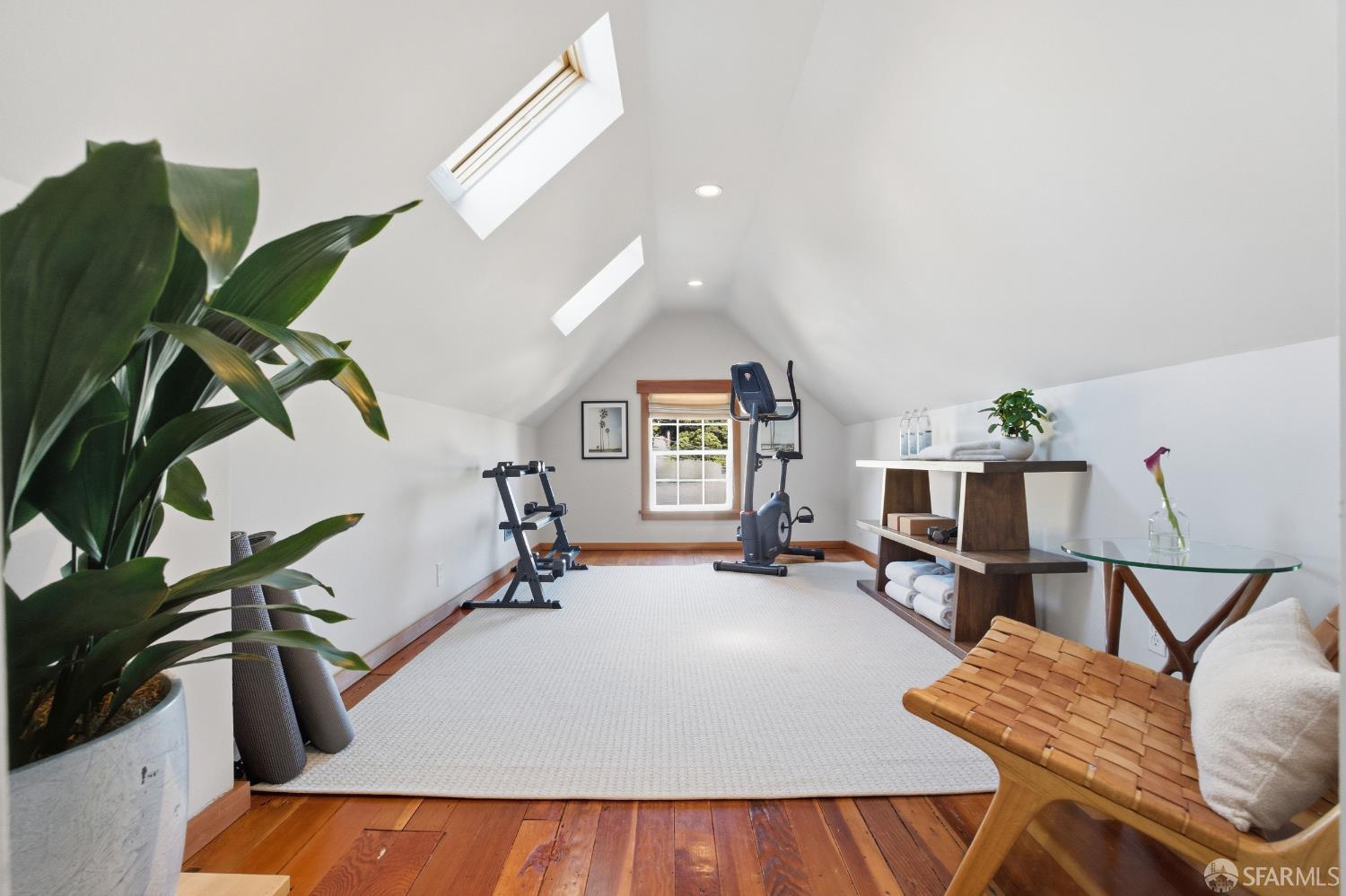 38 Lippard Avenue