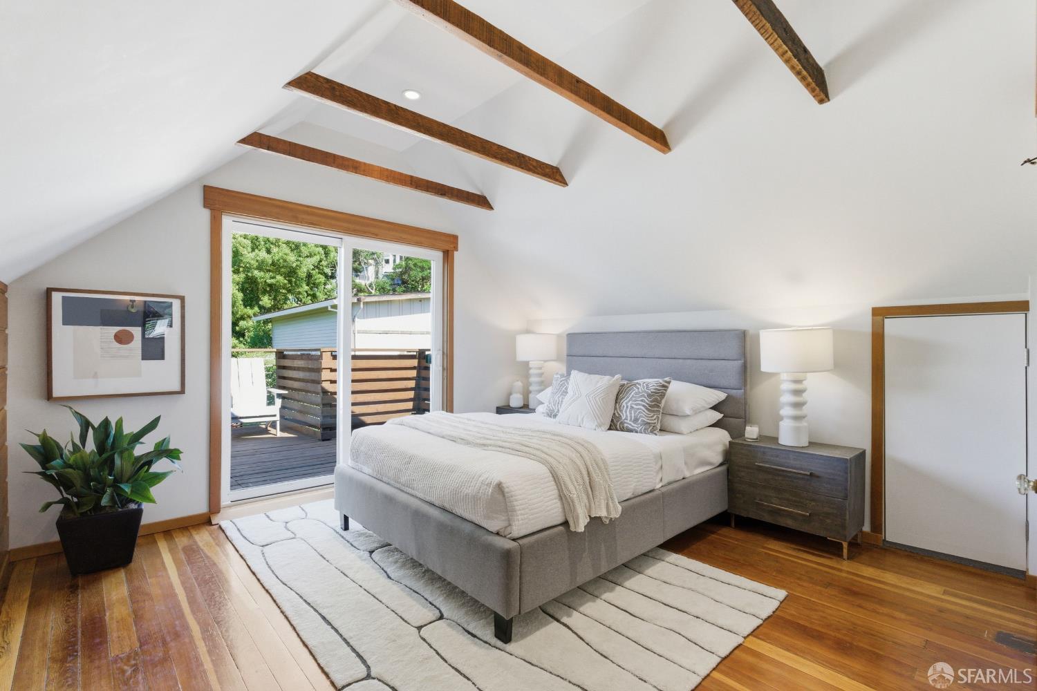 38 Lippard Avenue