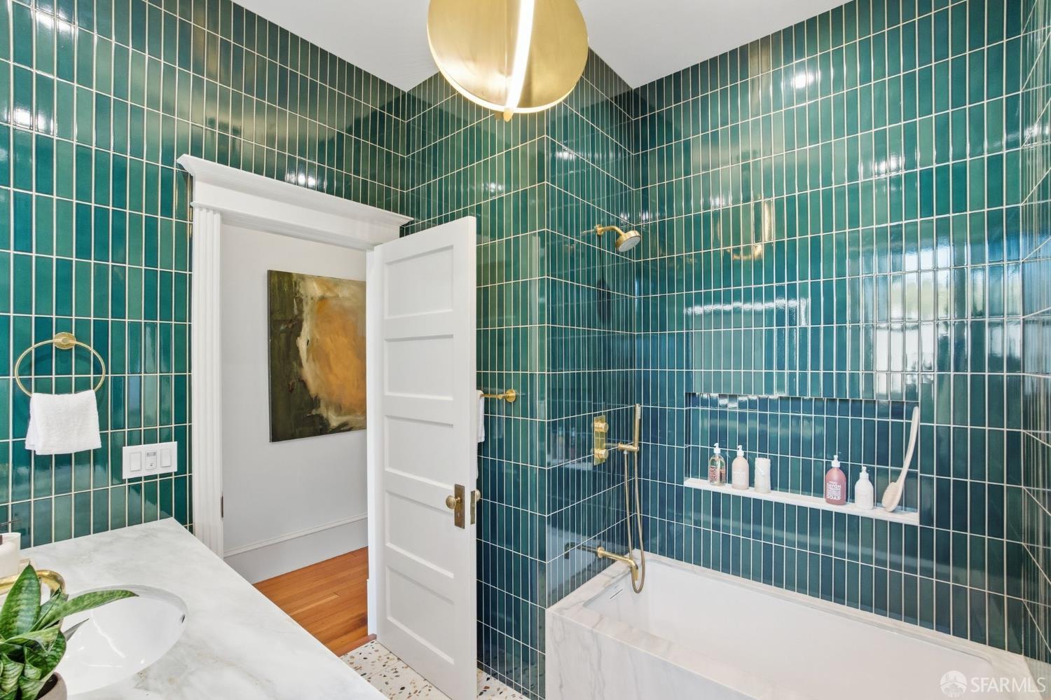 38 Lippard Avenue