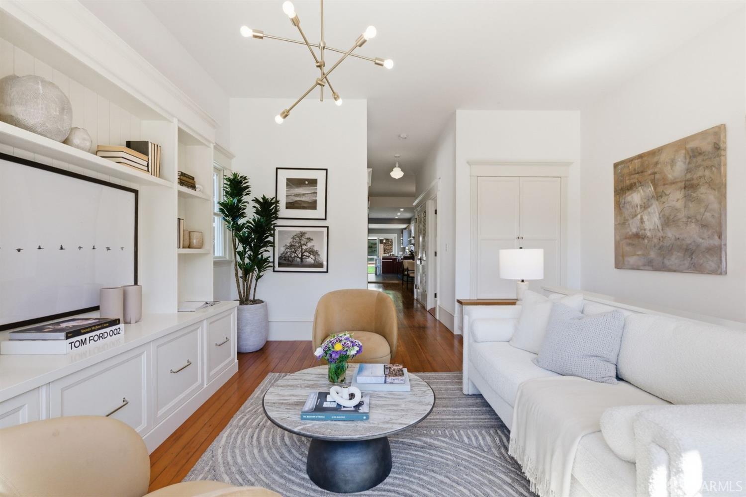 38 Lippard Avenue