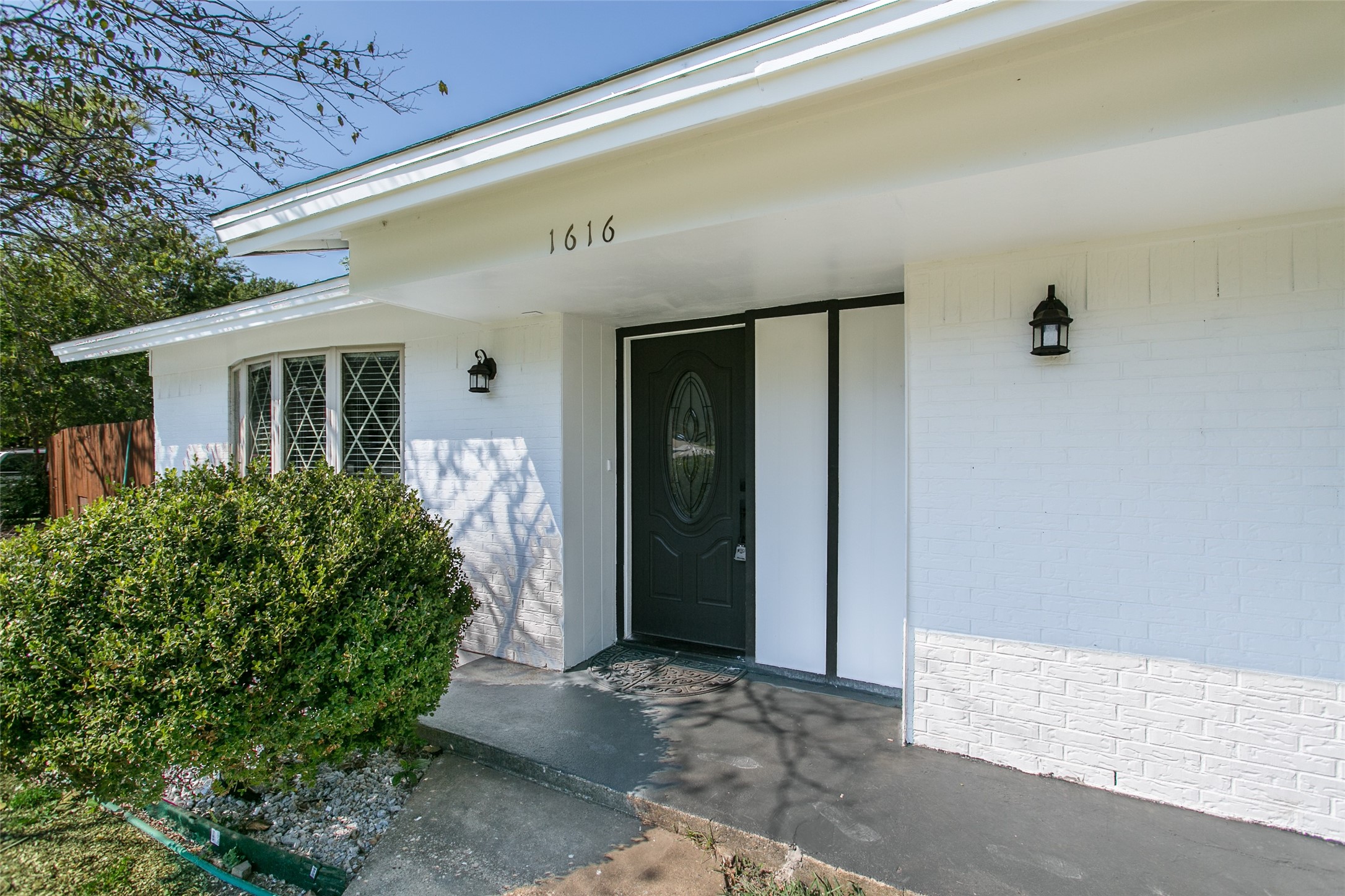 1616 Marie Terrace
