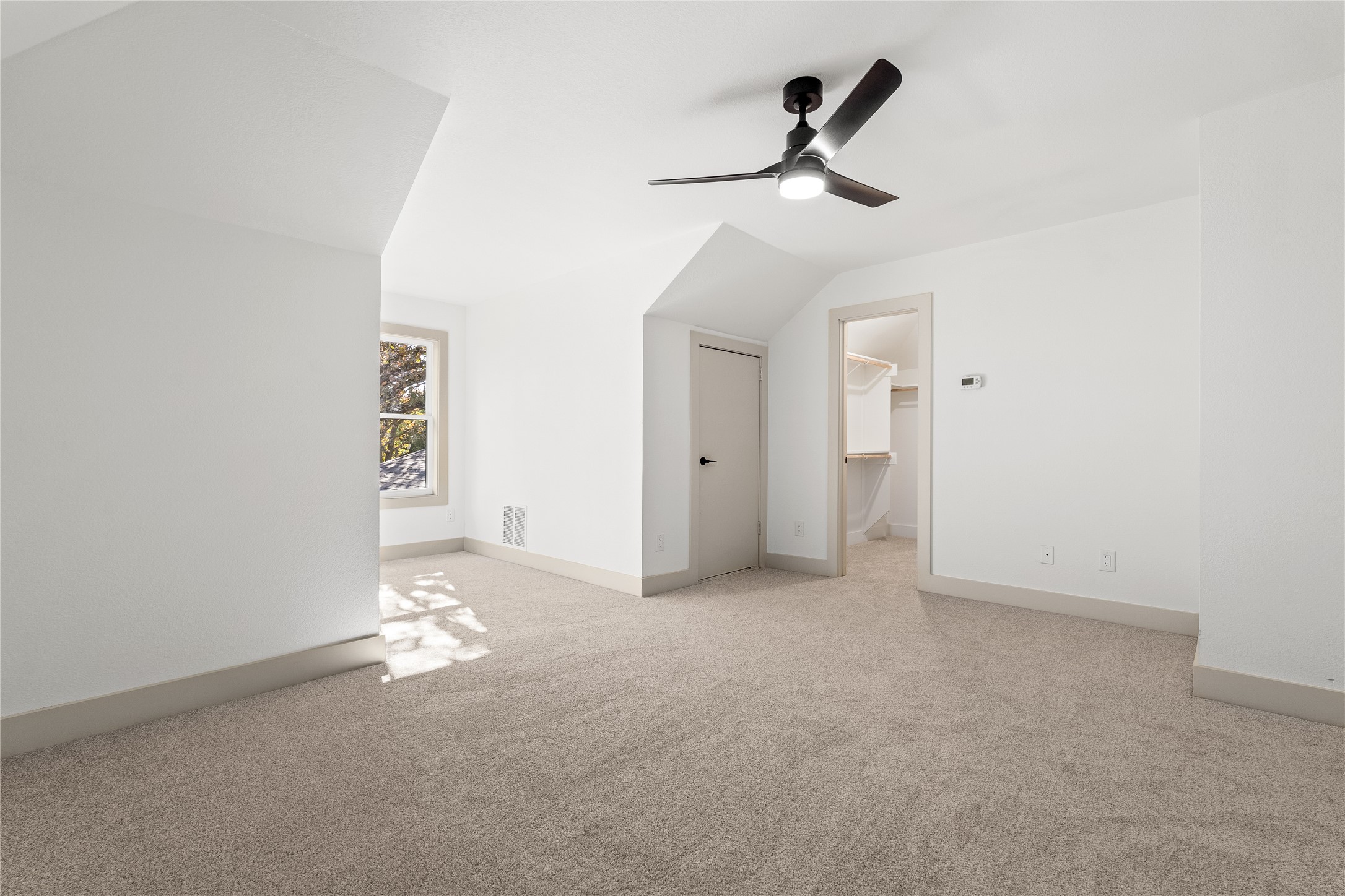 2400 Fawkes Lane