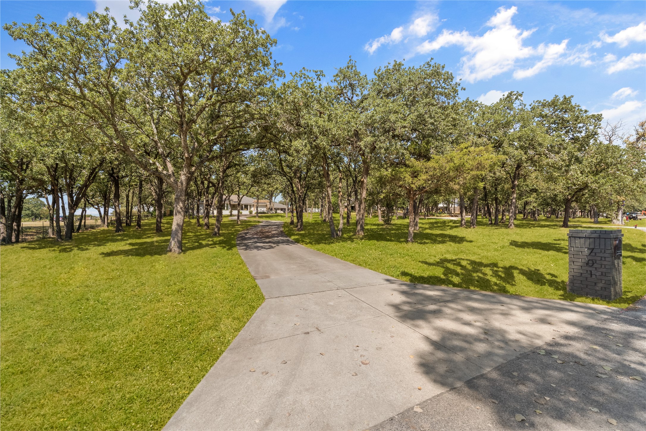 701 Castleman Court