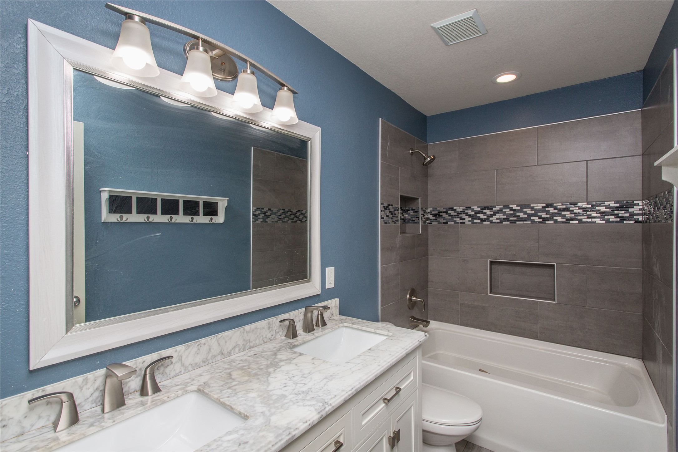 8733 King Ranch Drive