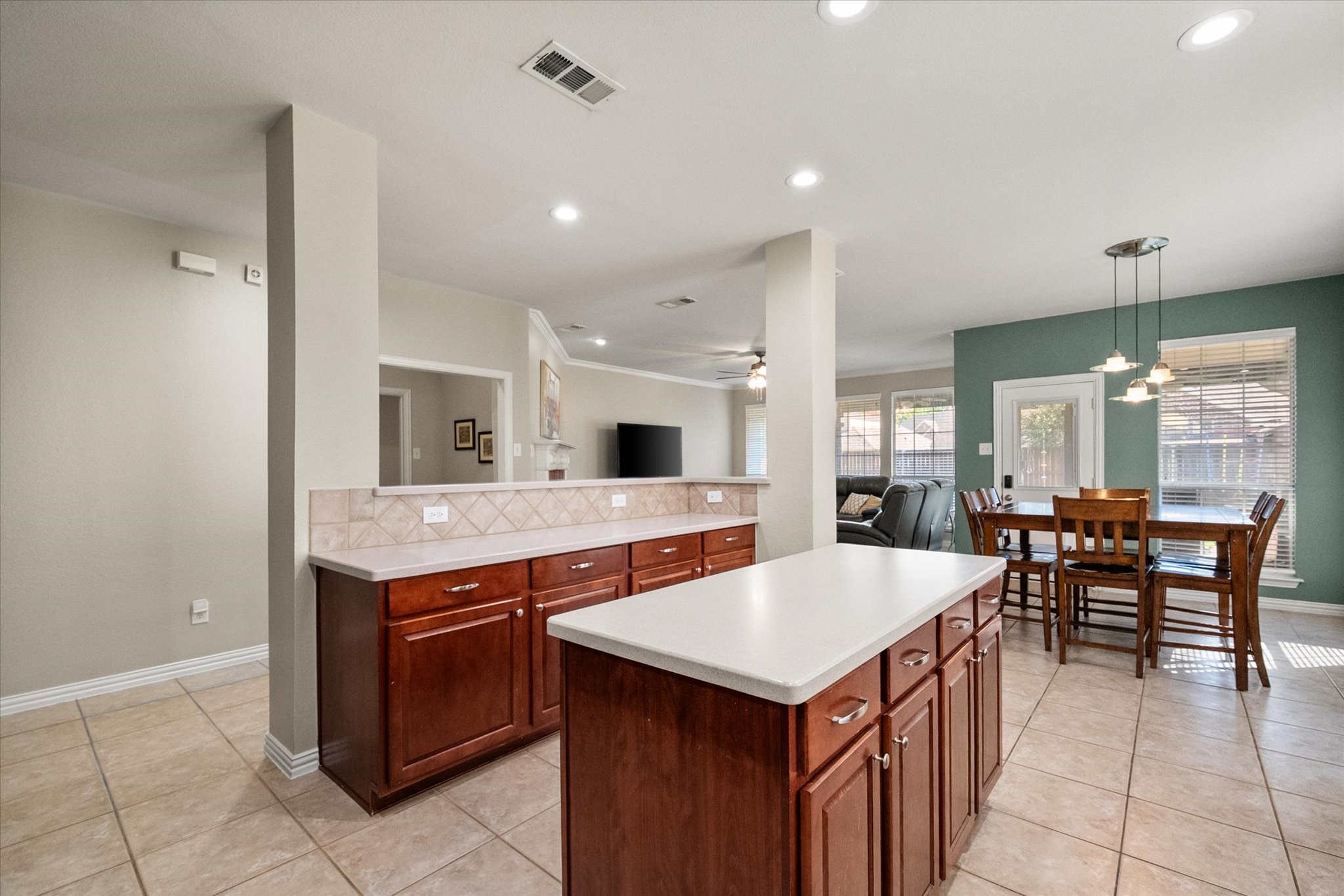 3500 Nandina Drive