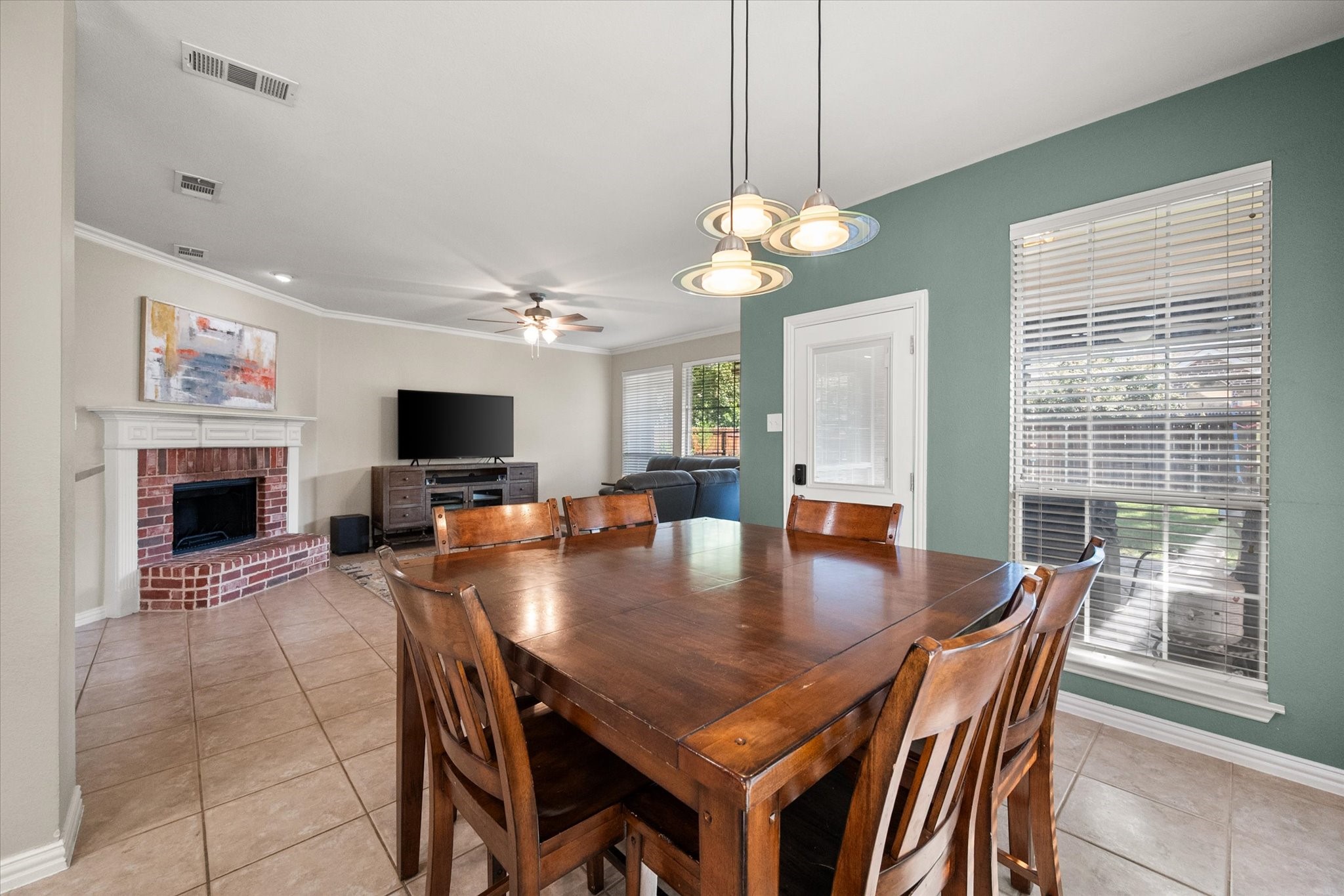 3500 Nandina Drive