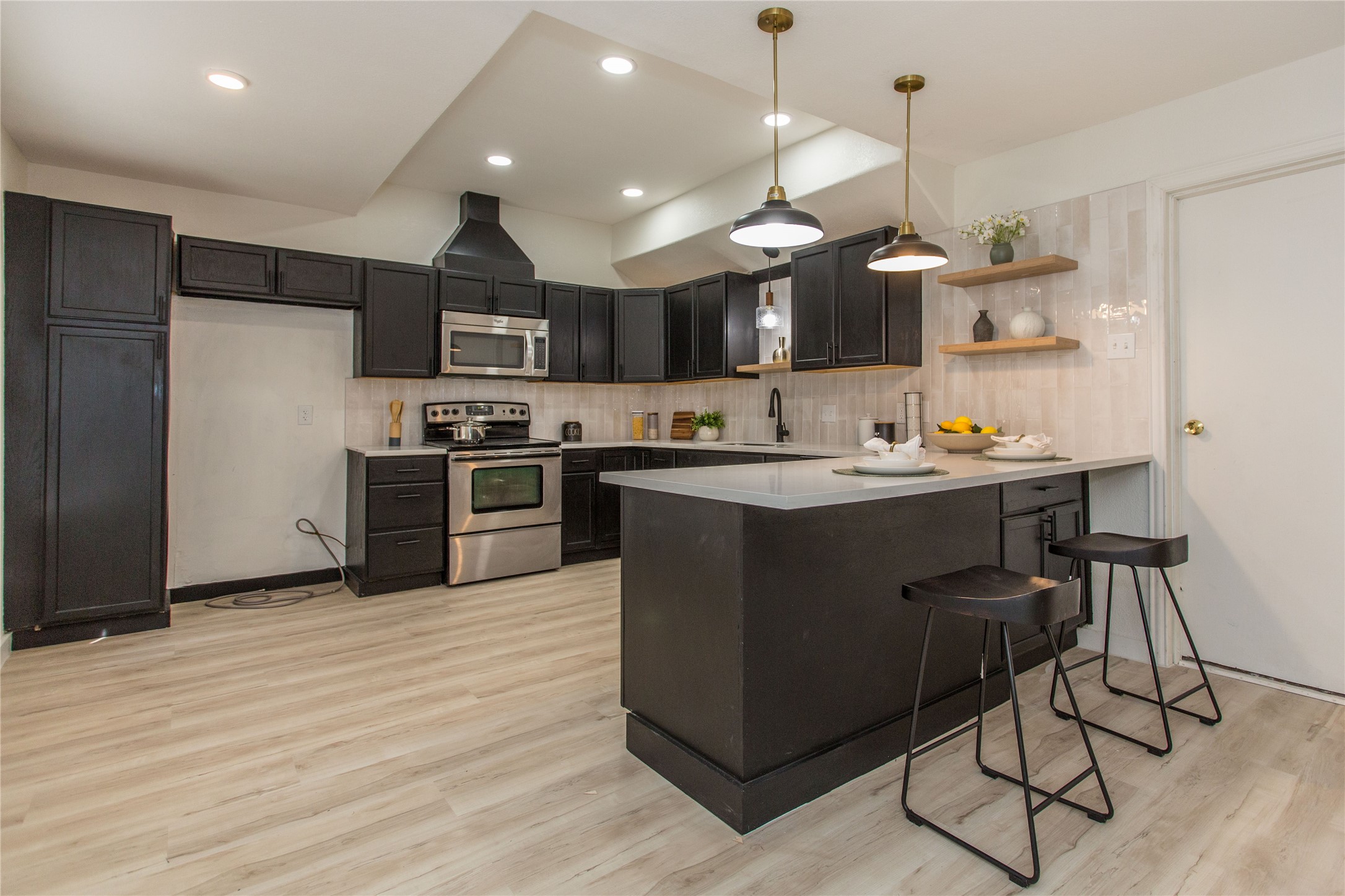 2825 Fairbrook Street