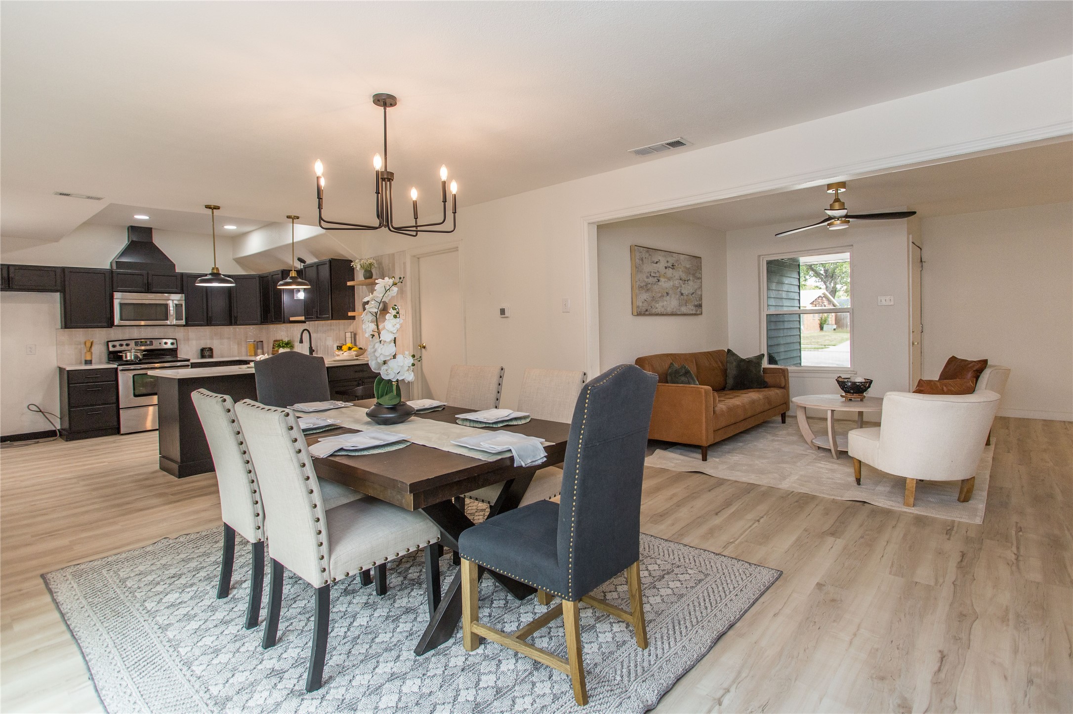 2825 Fairbrook Street