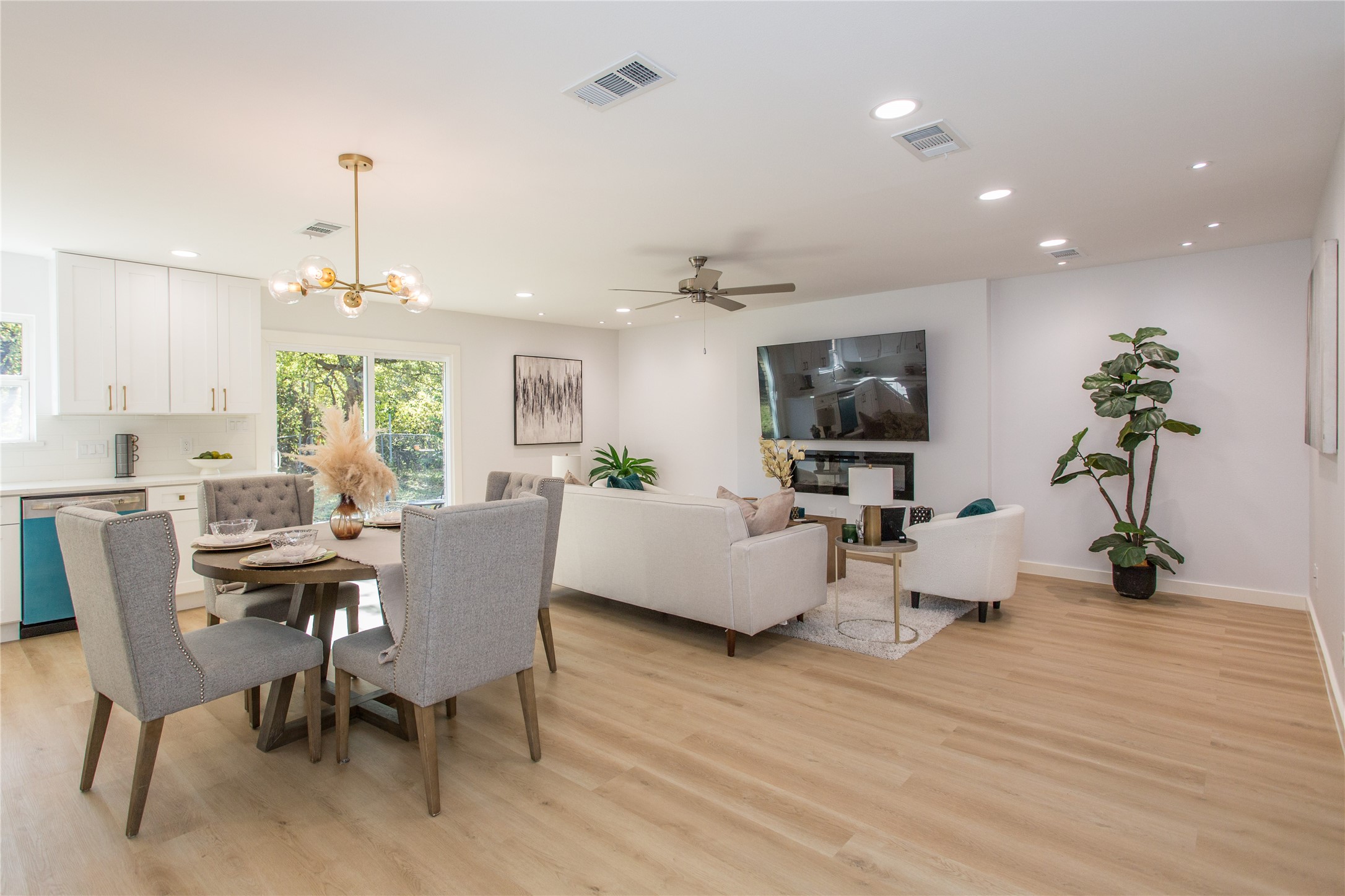 1317 California Trail