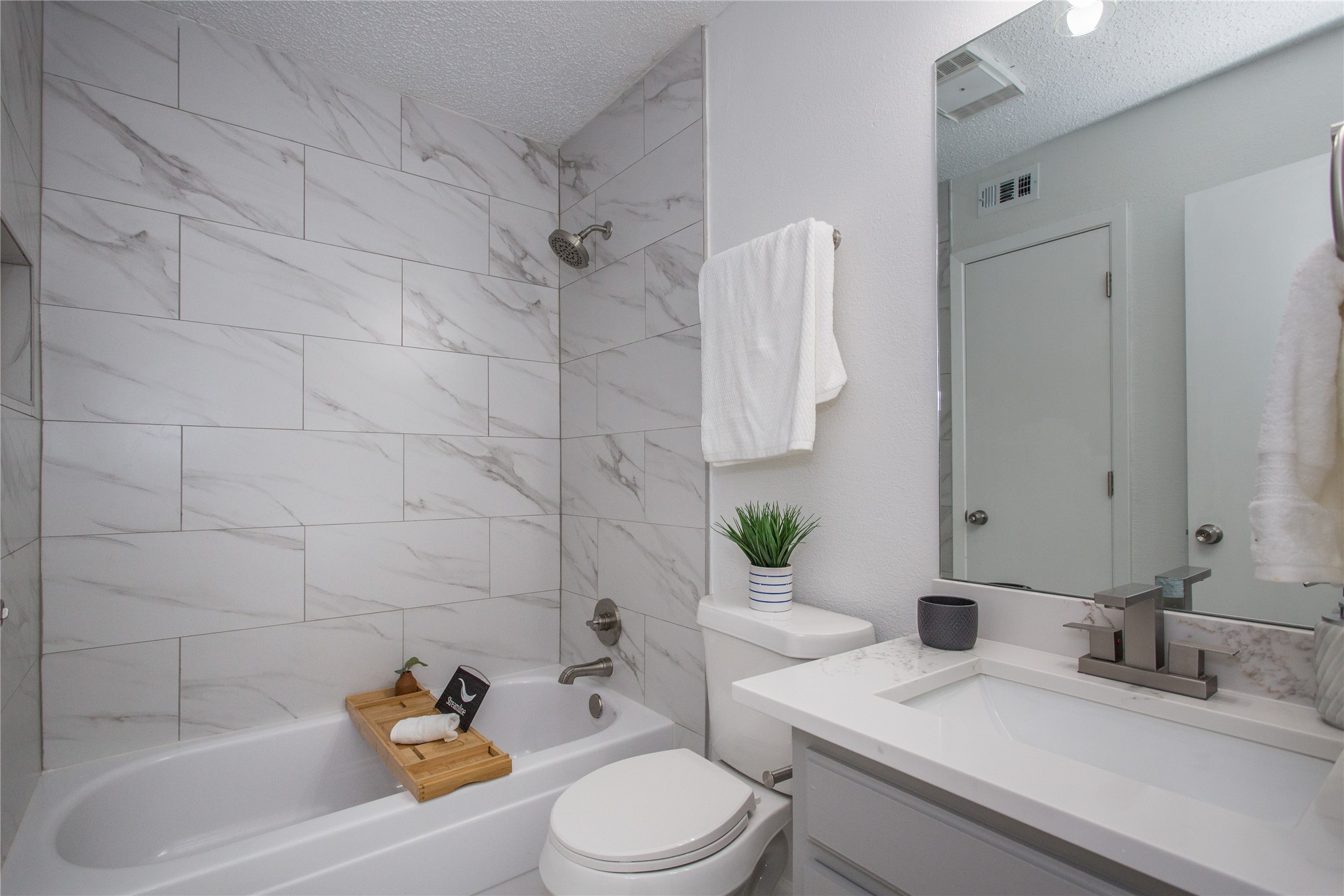 1918 Longmeadow Drive