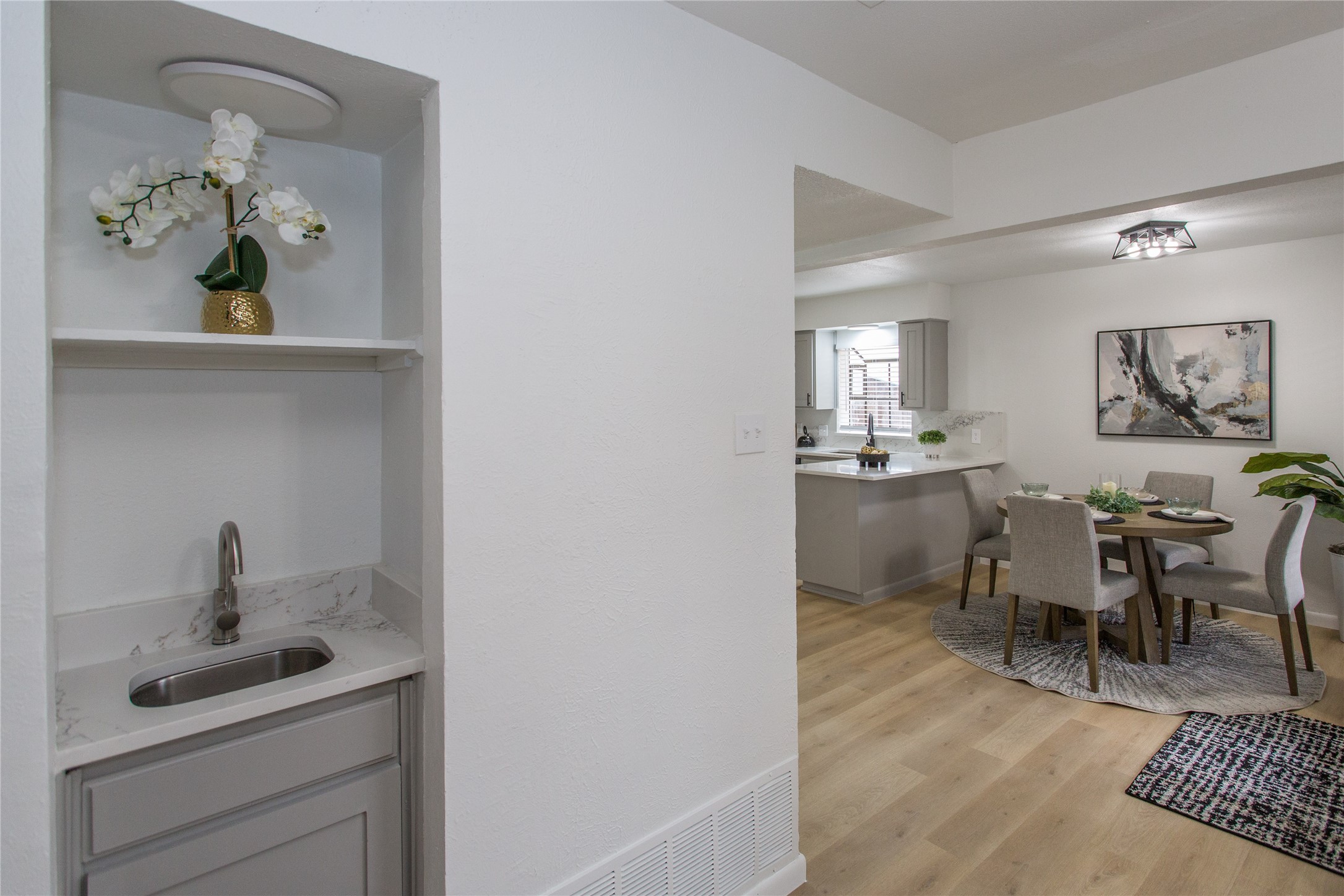 1918 Longmeadow Drive