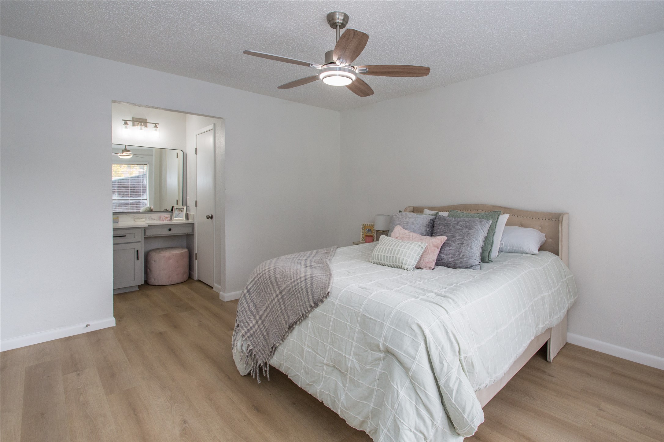 1918 Longmeadow Drive