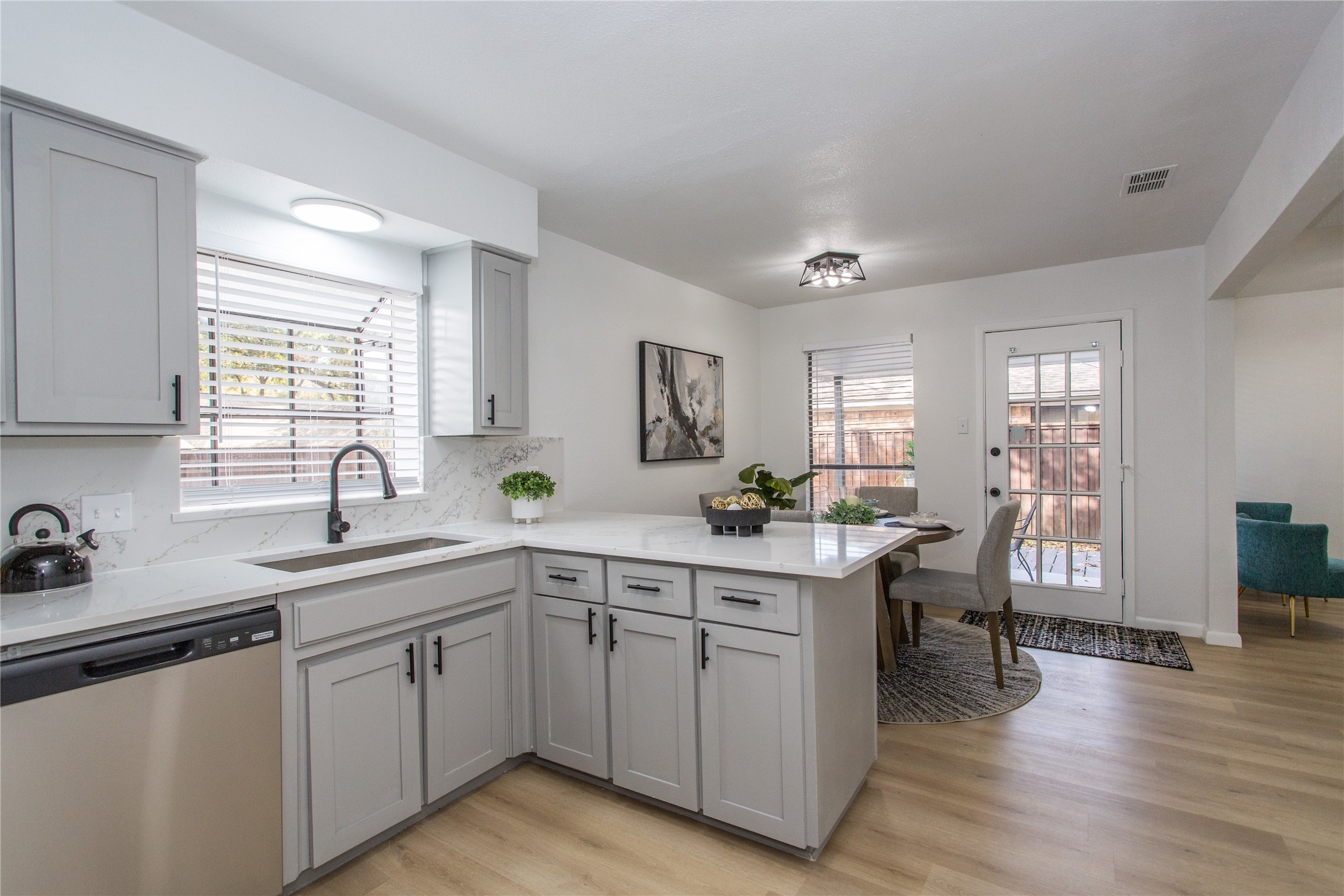 1918 Longmeadow Drive