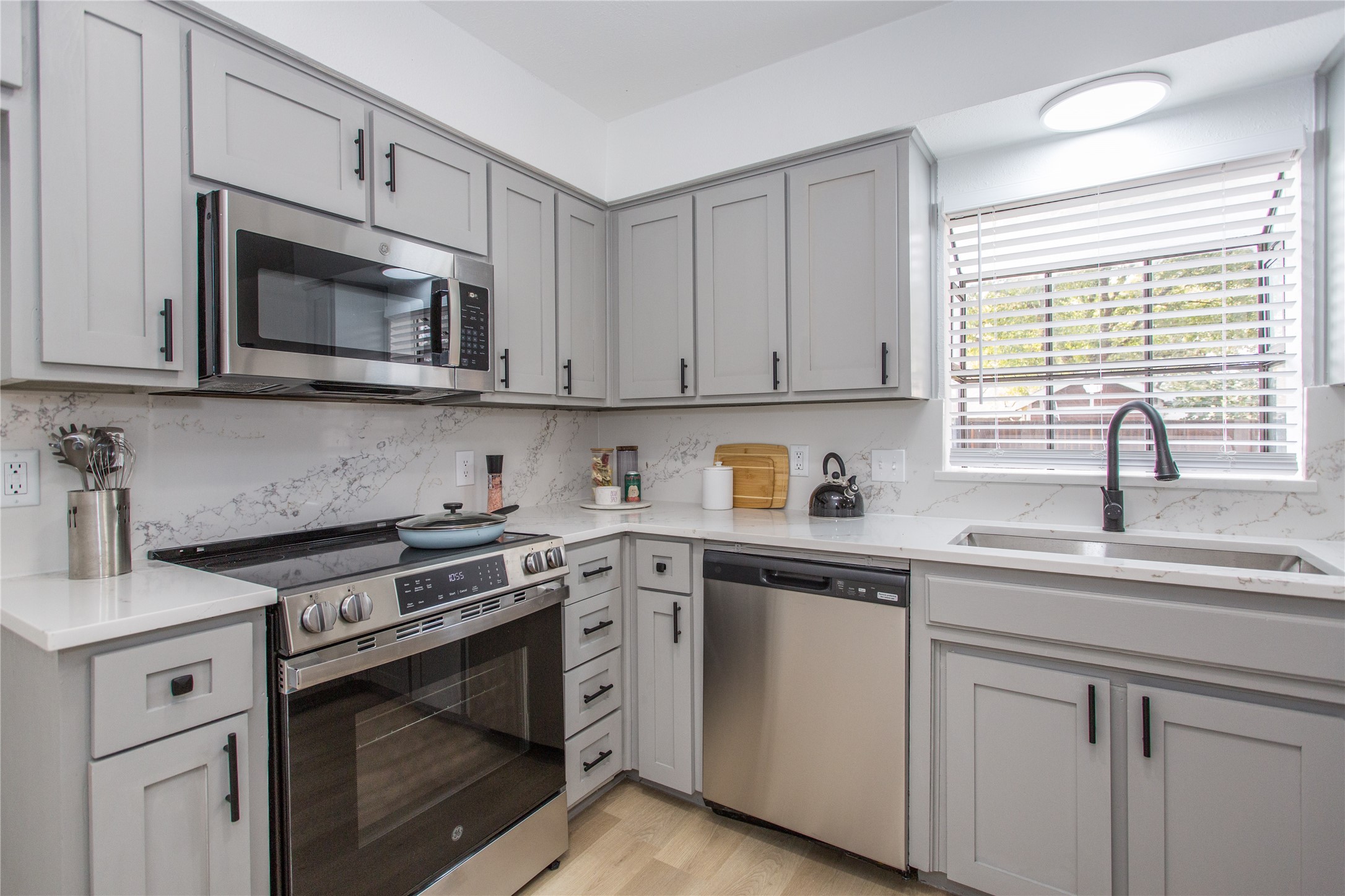 1918 Longmeadow Drive