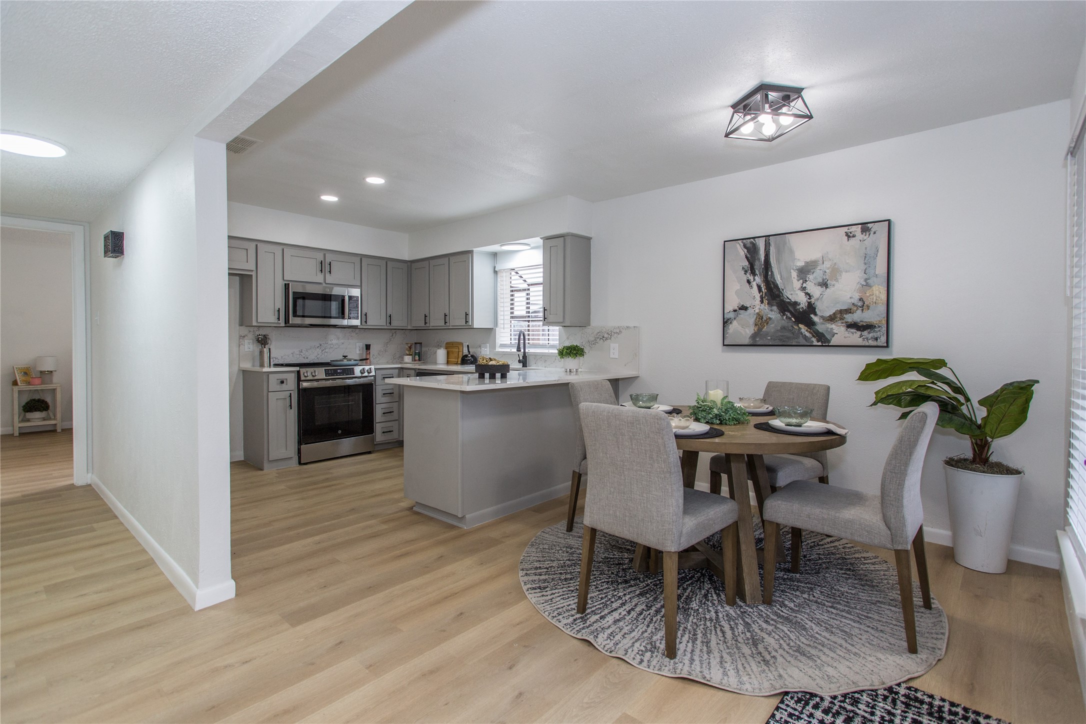 1918 Longmeadow Drive