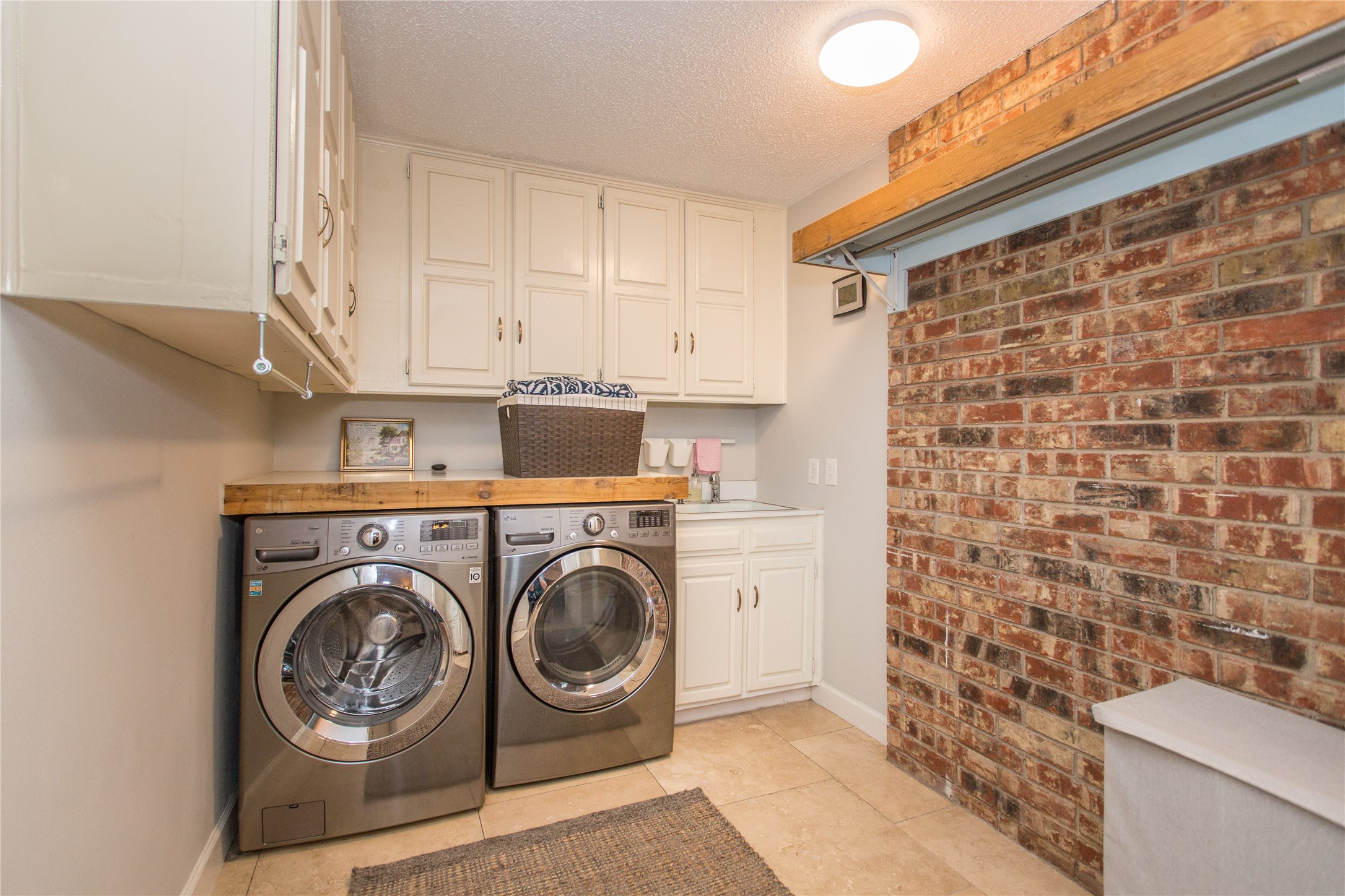 5805 Havenwood Court