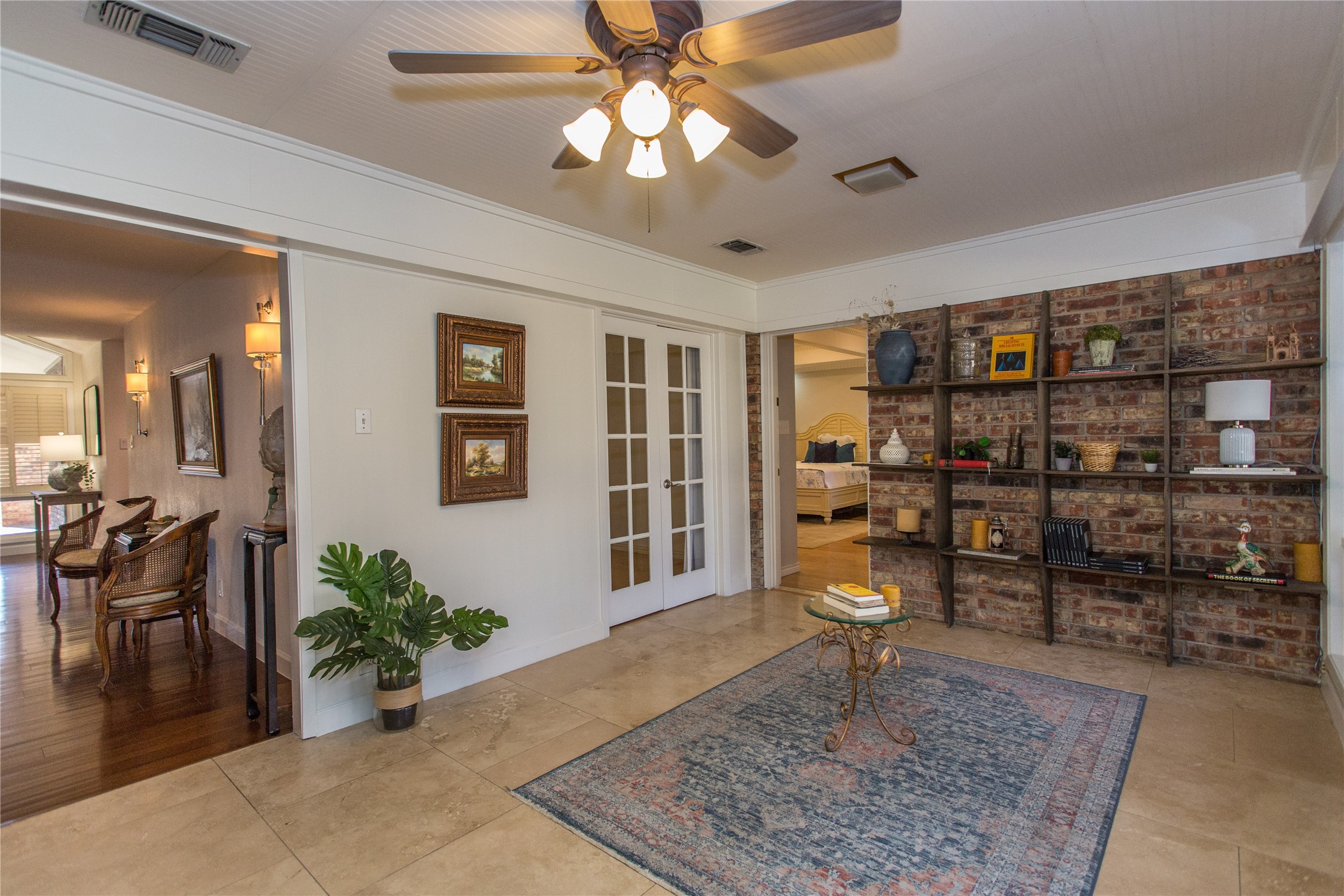 5805 Havenwood Court