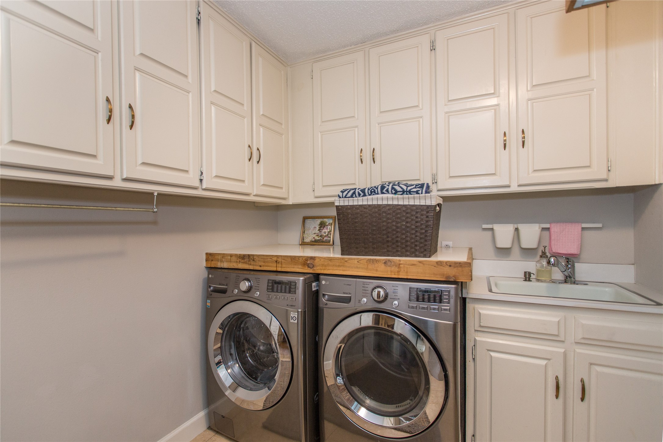 5805 Havenwood Court