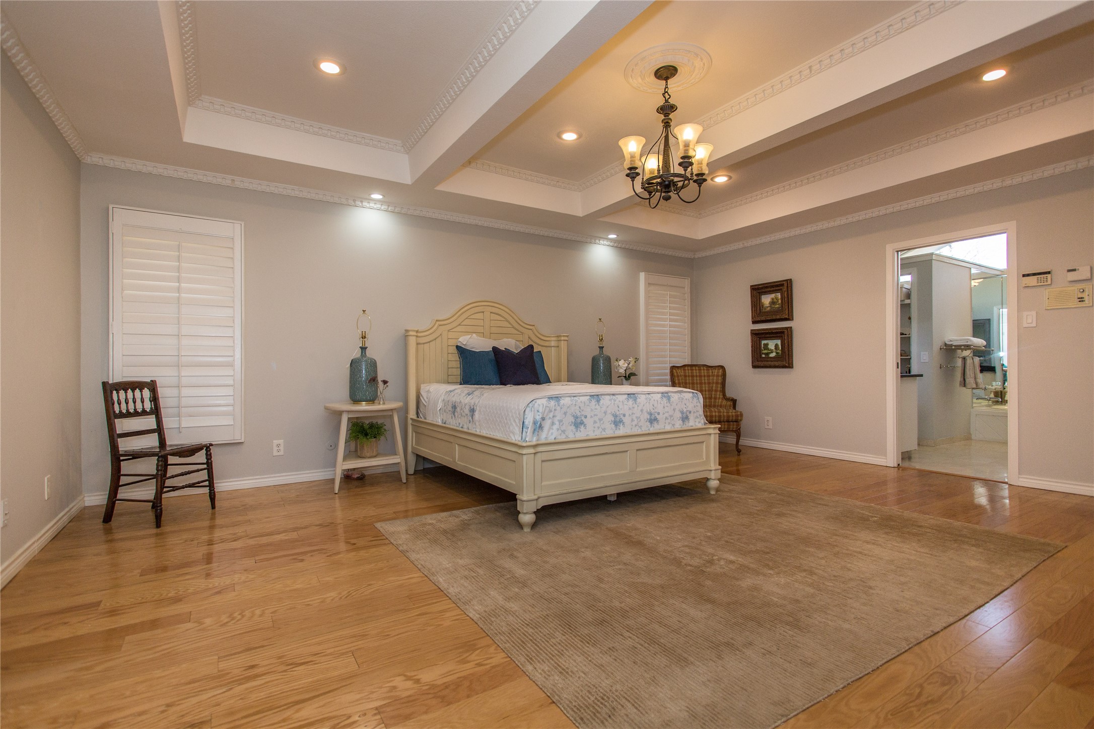 5805 Havenwood Court