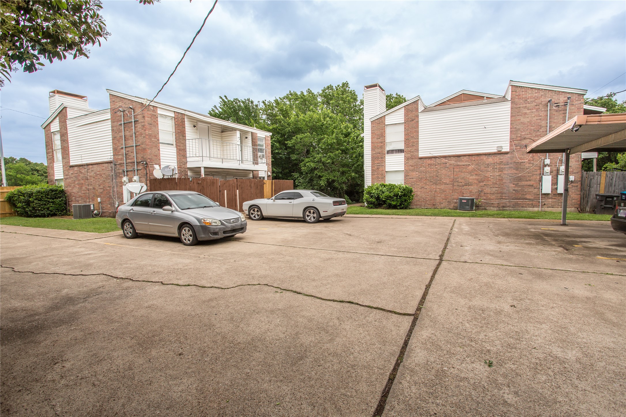 6828 Brentwood Stair Road