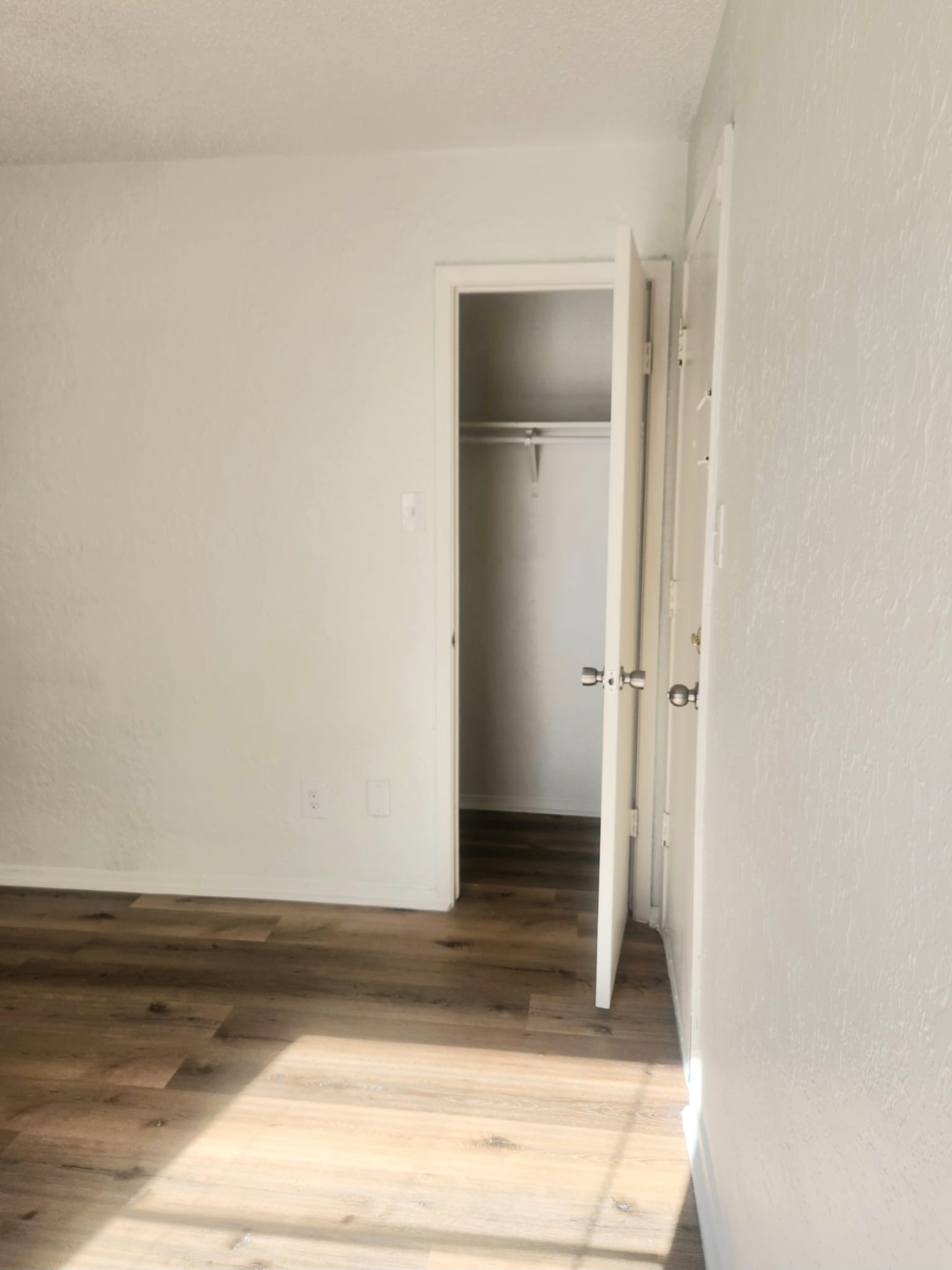 6828 Brentwood Stair Road