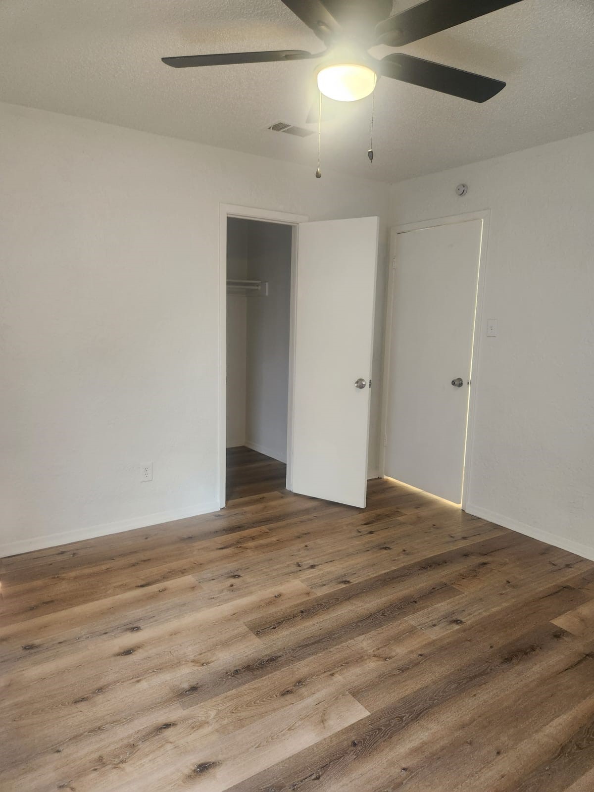 6828 Brentwood Stair Road