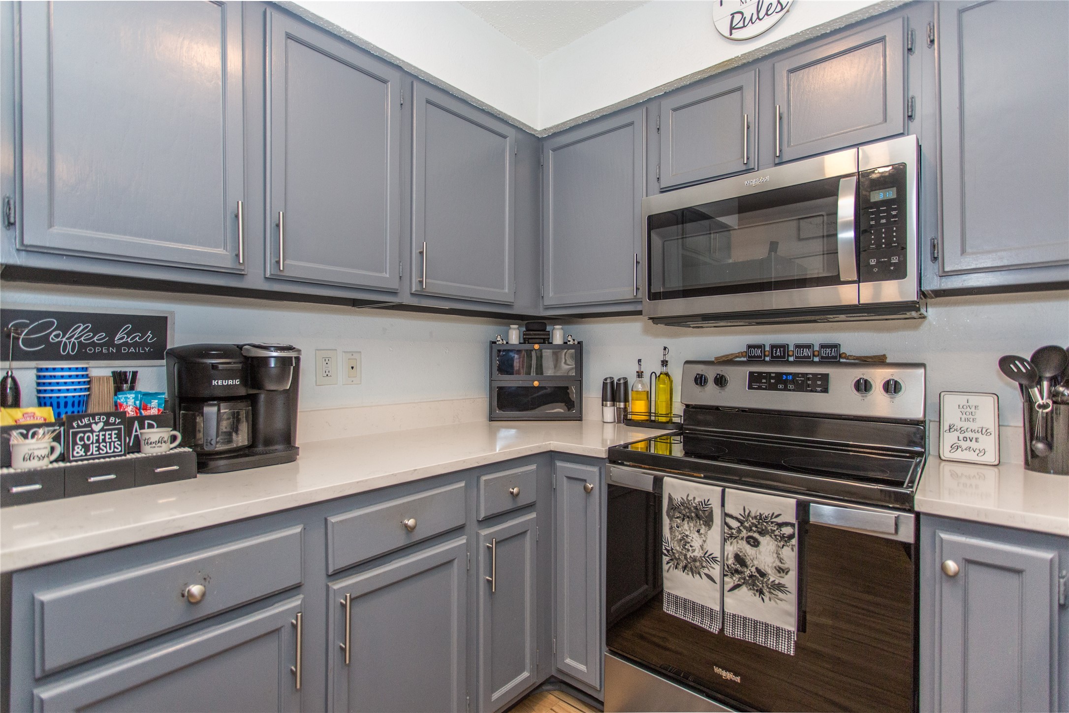 33 E Townhouse Lane 30