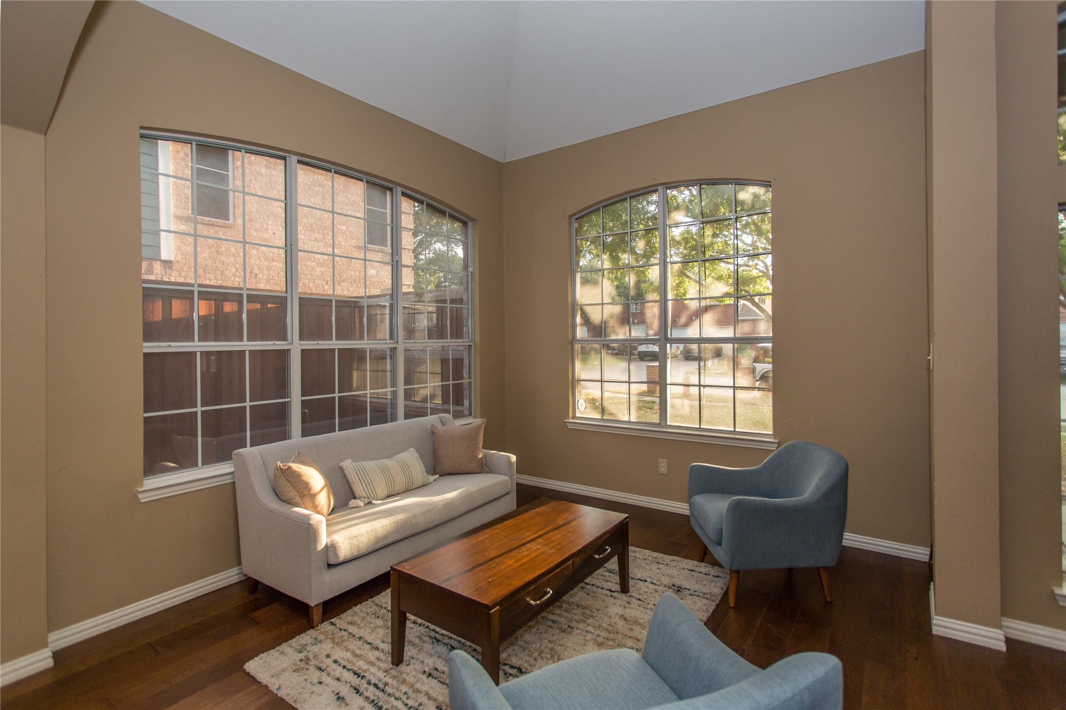 5704 Windmere Lane