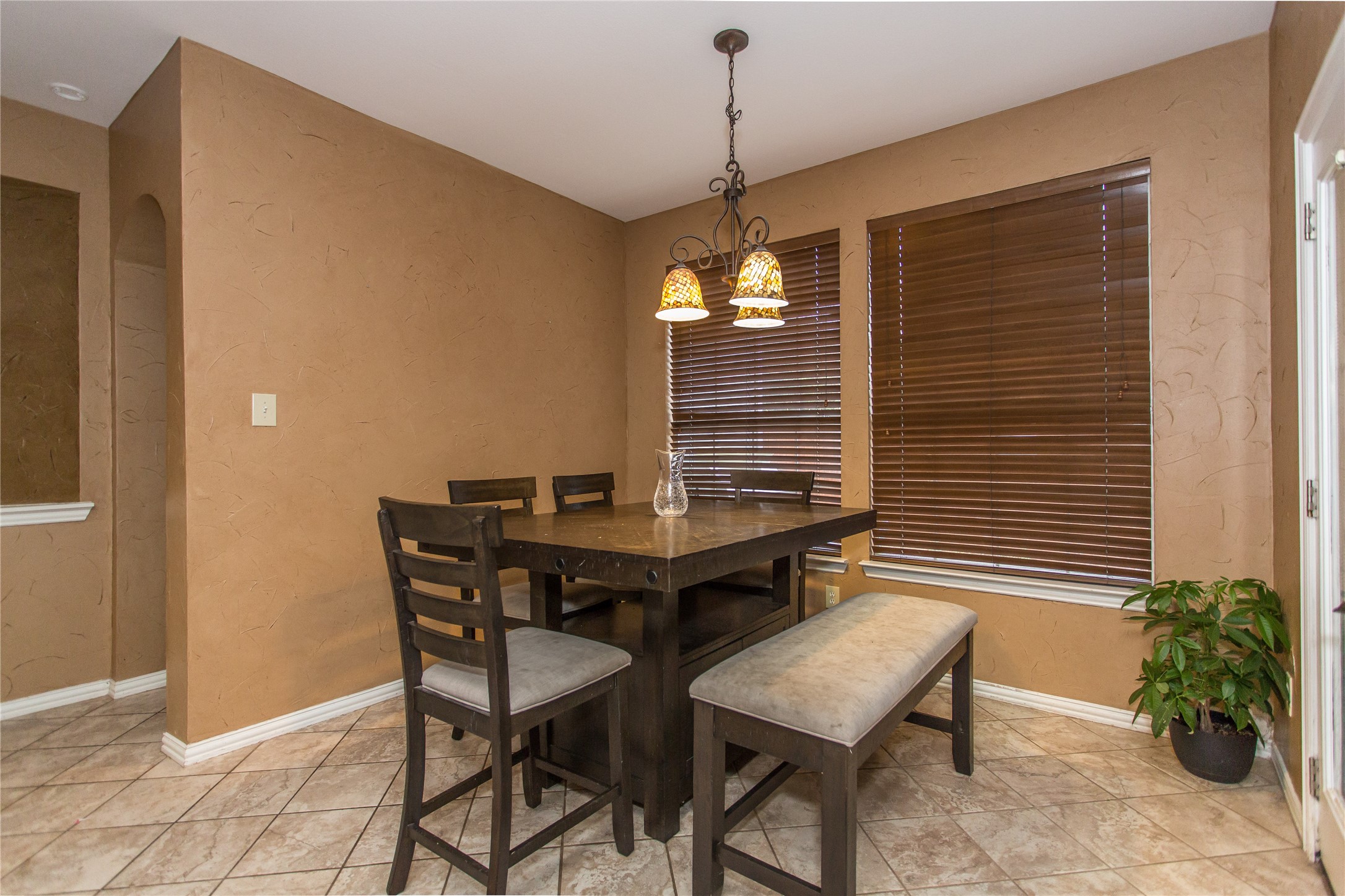 5704 Windmere Lane