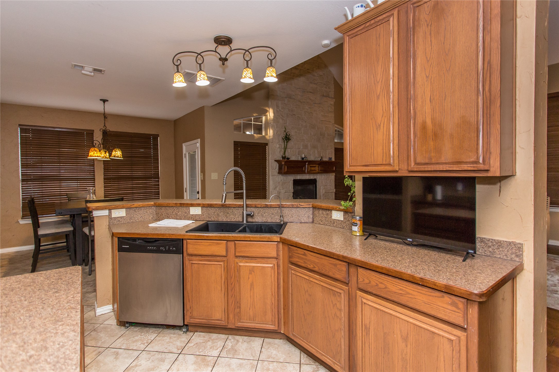 5704 Windmere Lane