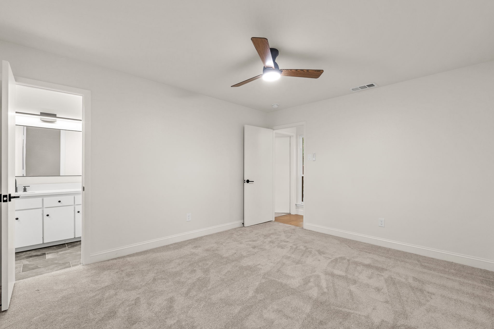6530 Southpoint Drive