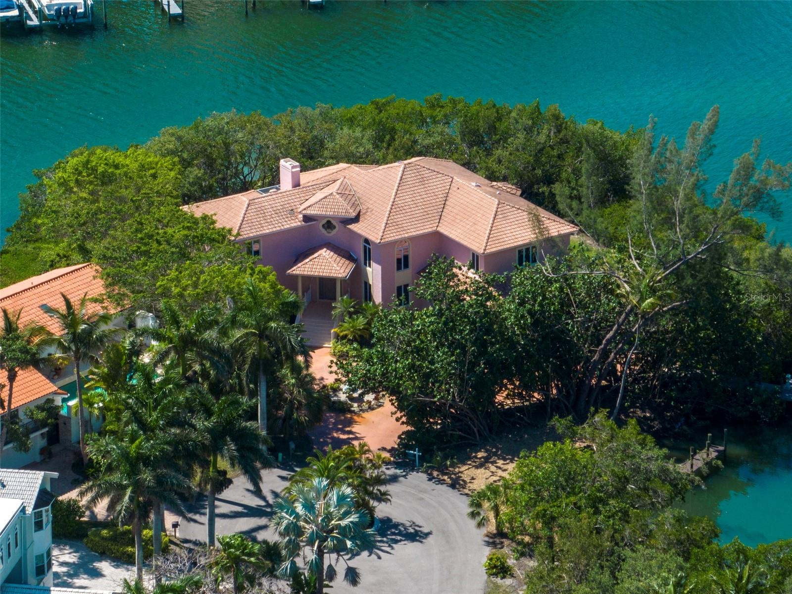 781 HIDEAWAY BAY DR