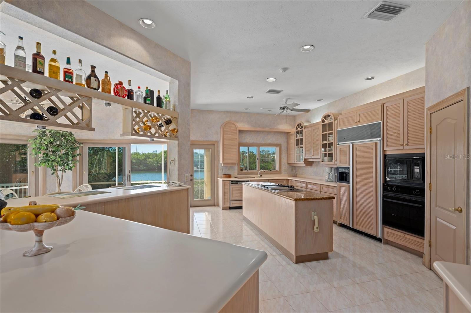 781 HIDEAWAY BAY DR
