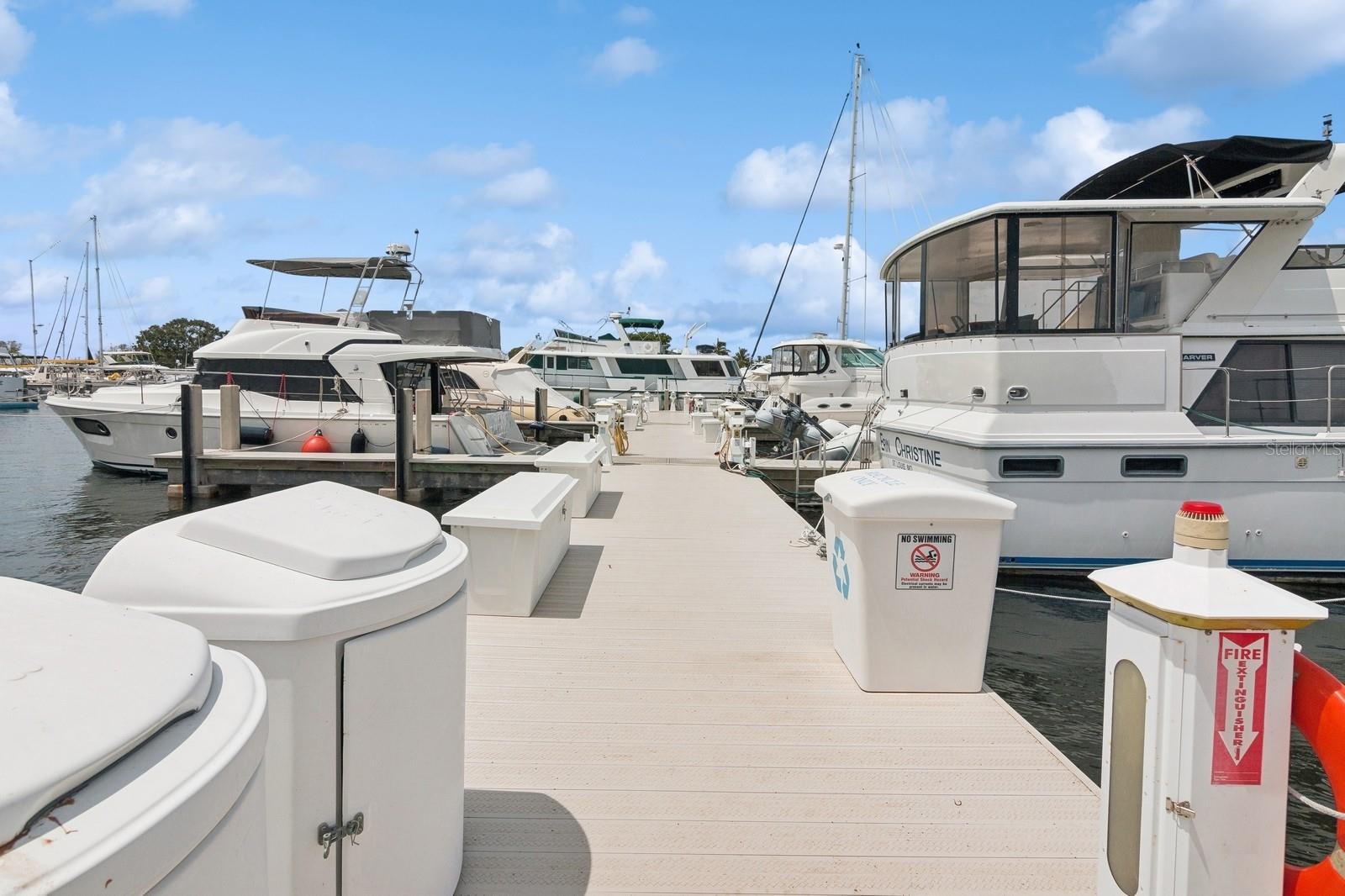 2600 HARBOURSIDE DR #Q5