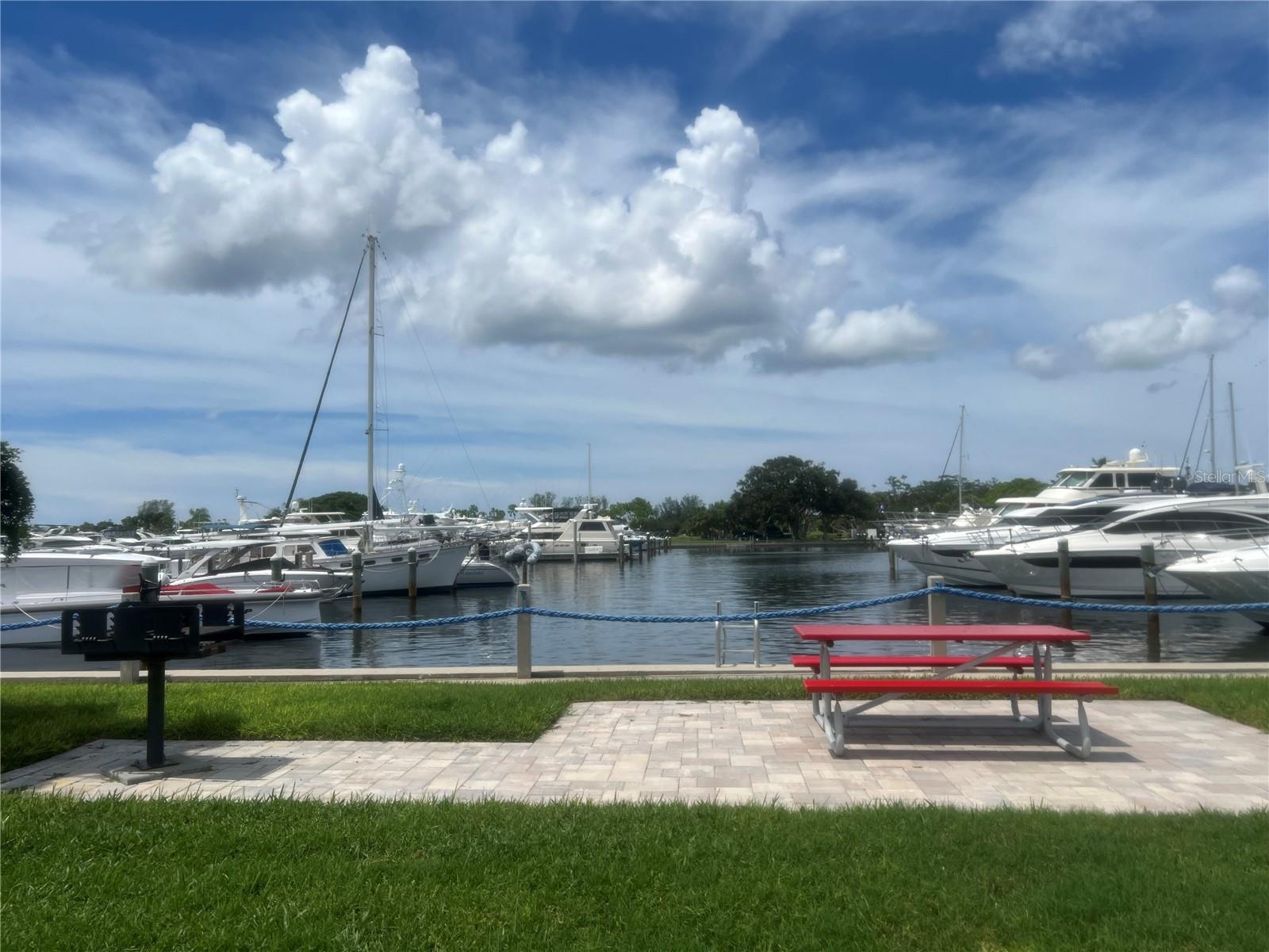 2600 HARBOURSIDE DR #Q5