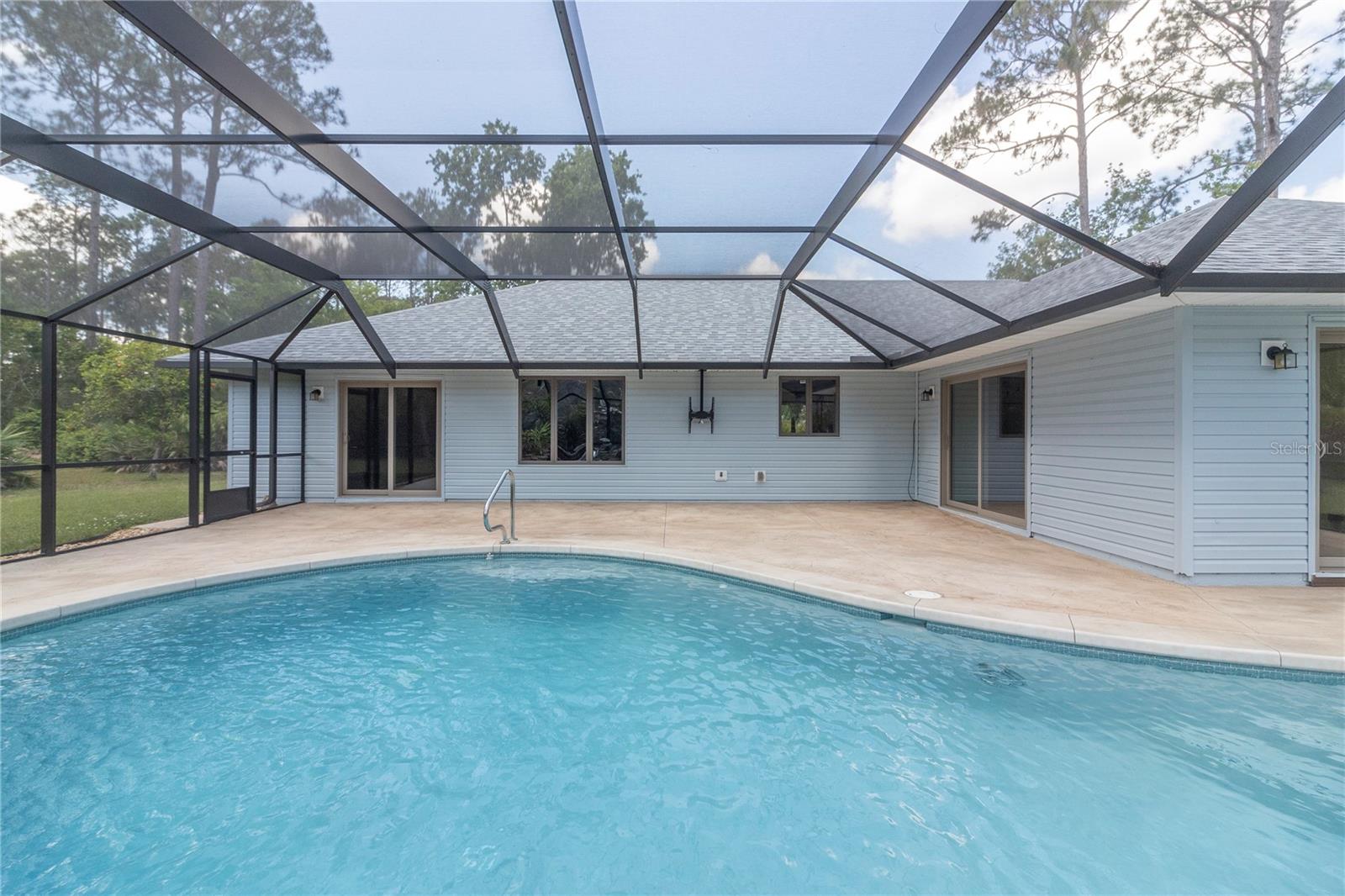 19 ZIRCON CT
