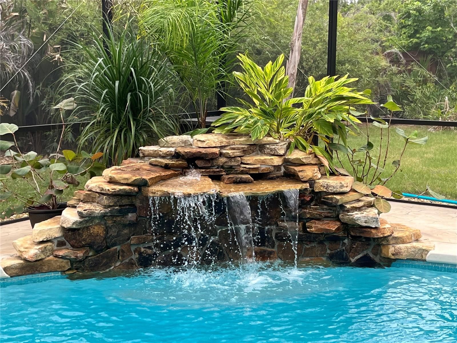 19 ZIRCON CT