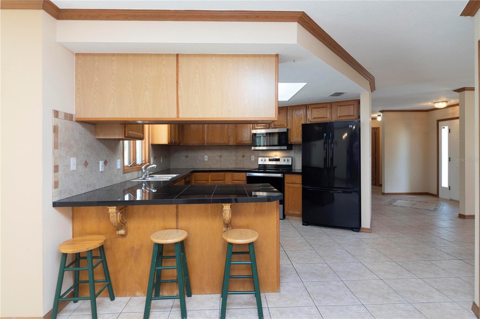 19 ZIRCON CT