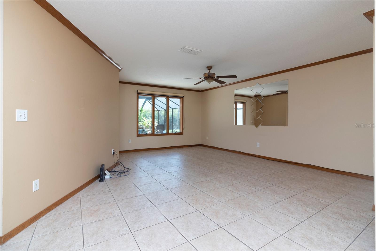 19 ZIRCON CT