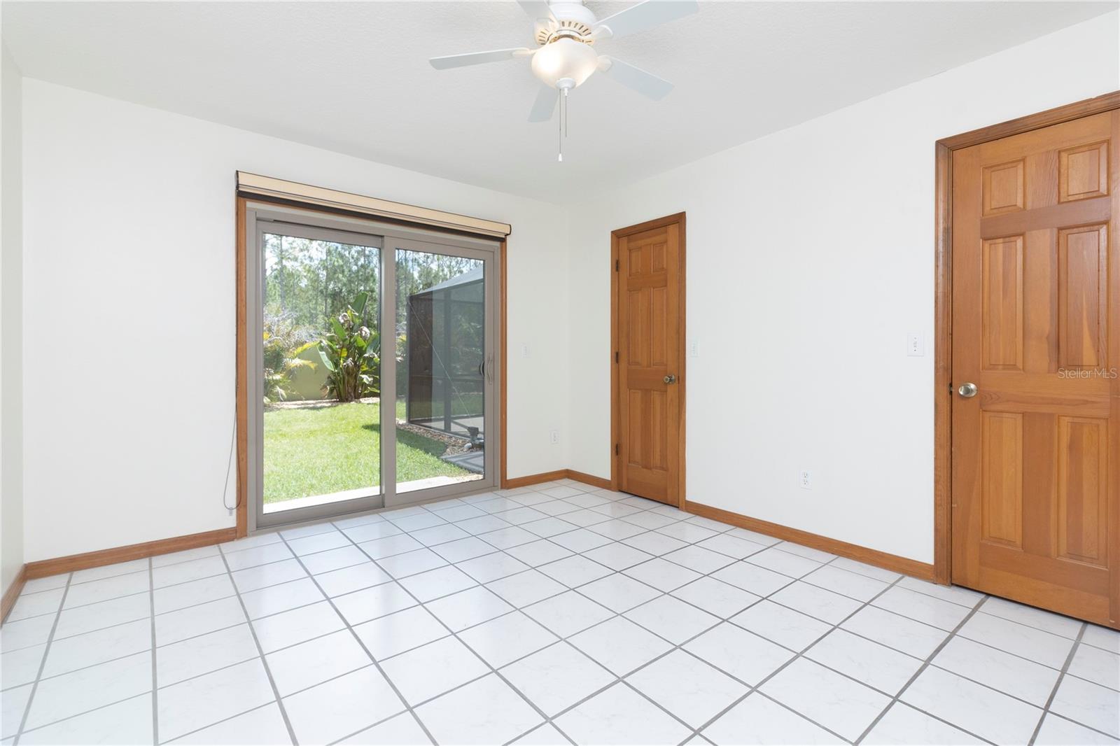 19 ZIRCON CT