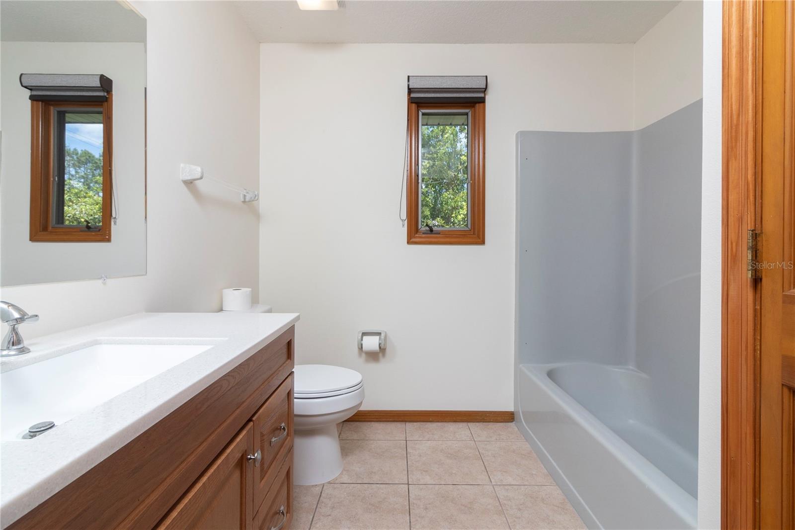 19 ZIRCON CT