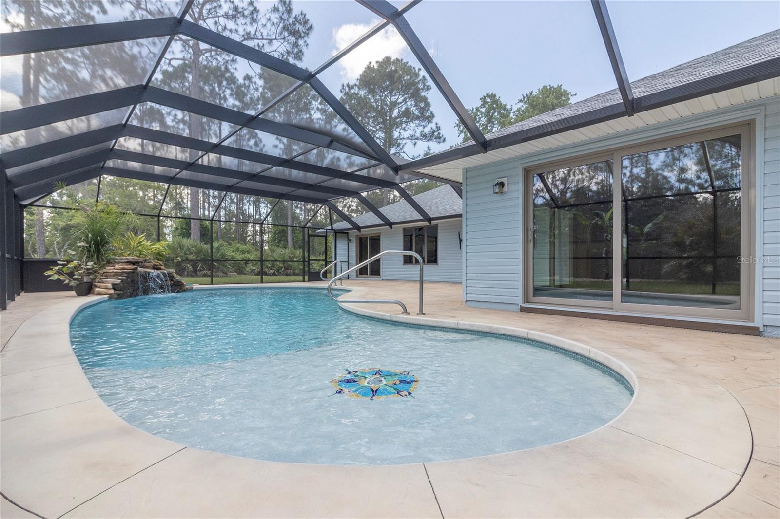 19 ZIRCON CT