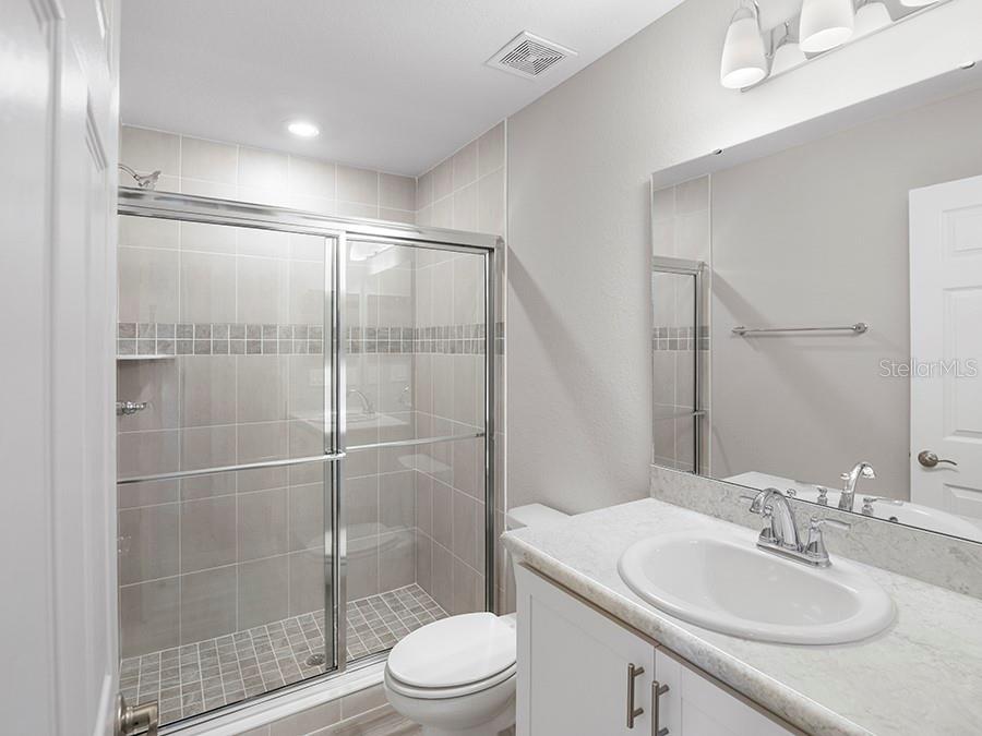 428 ITUNA CIR