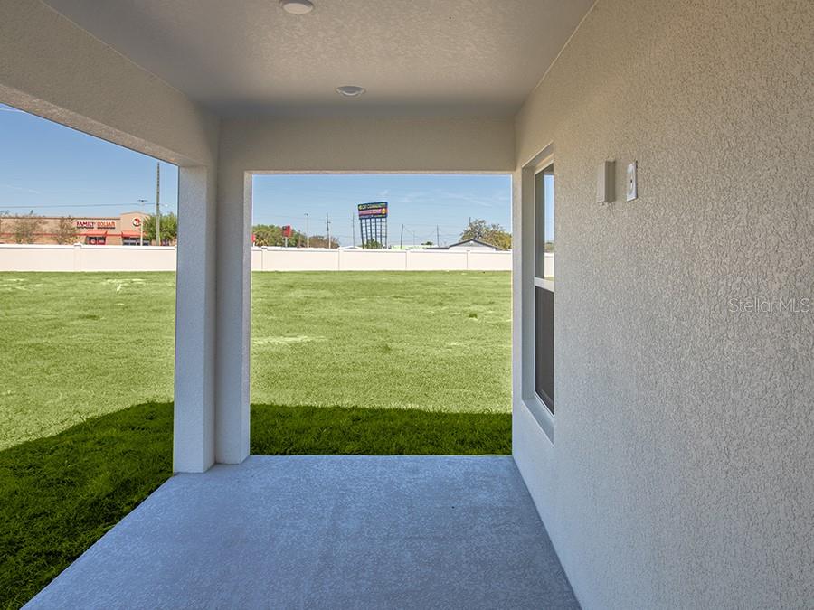 428 ITUNA CIR