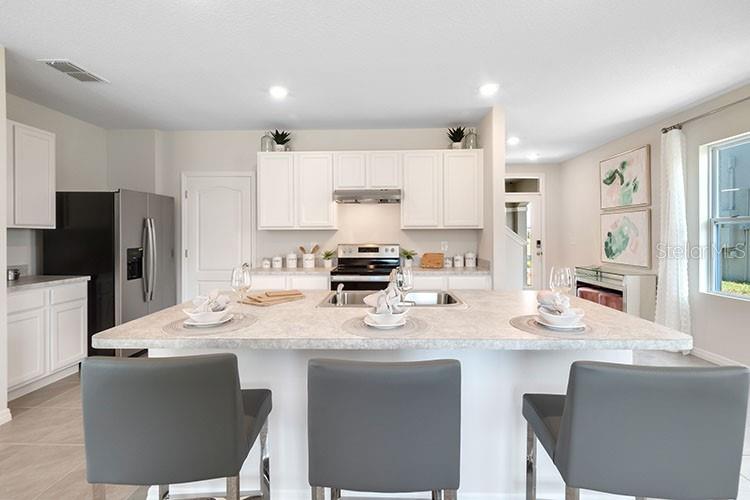 2674 SWOOPING SPARROW DR