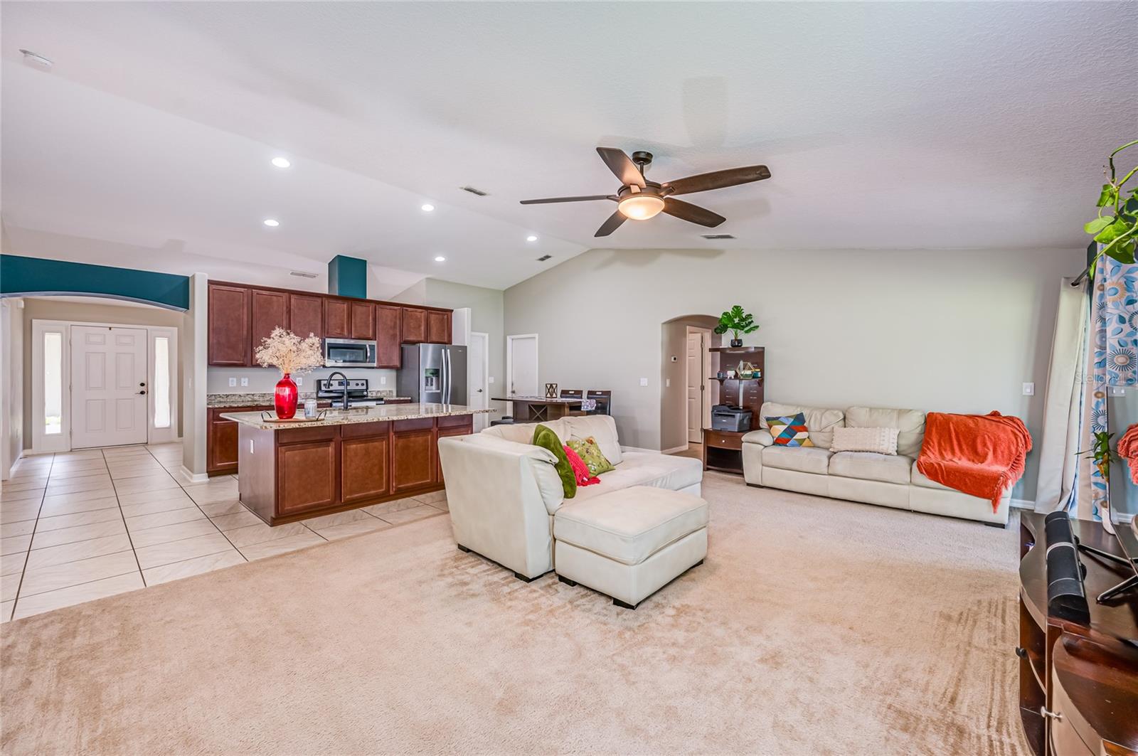2890 DETACHED CIR SE