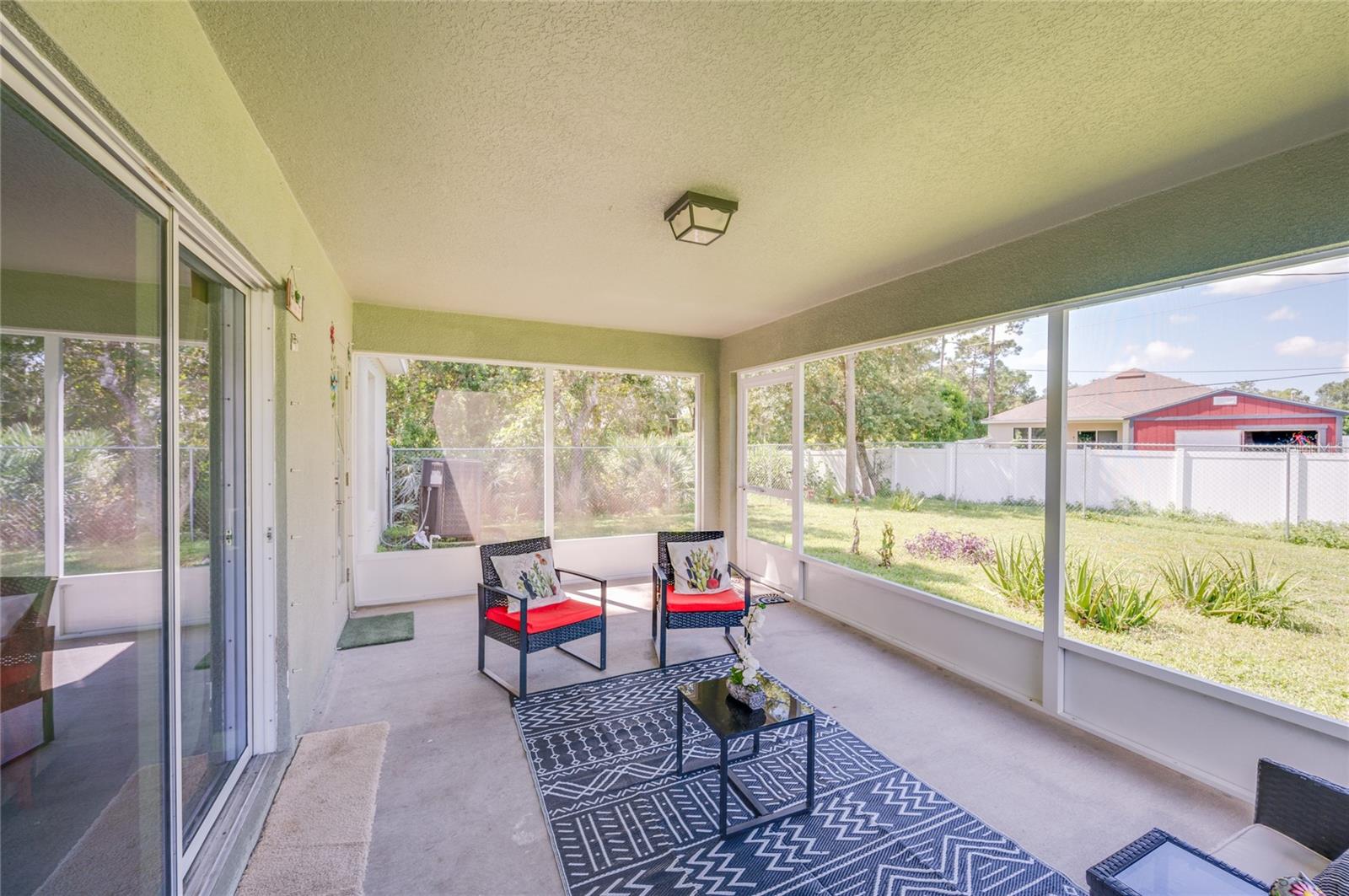 2890 DETACHED CIR SE