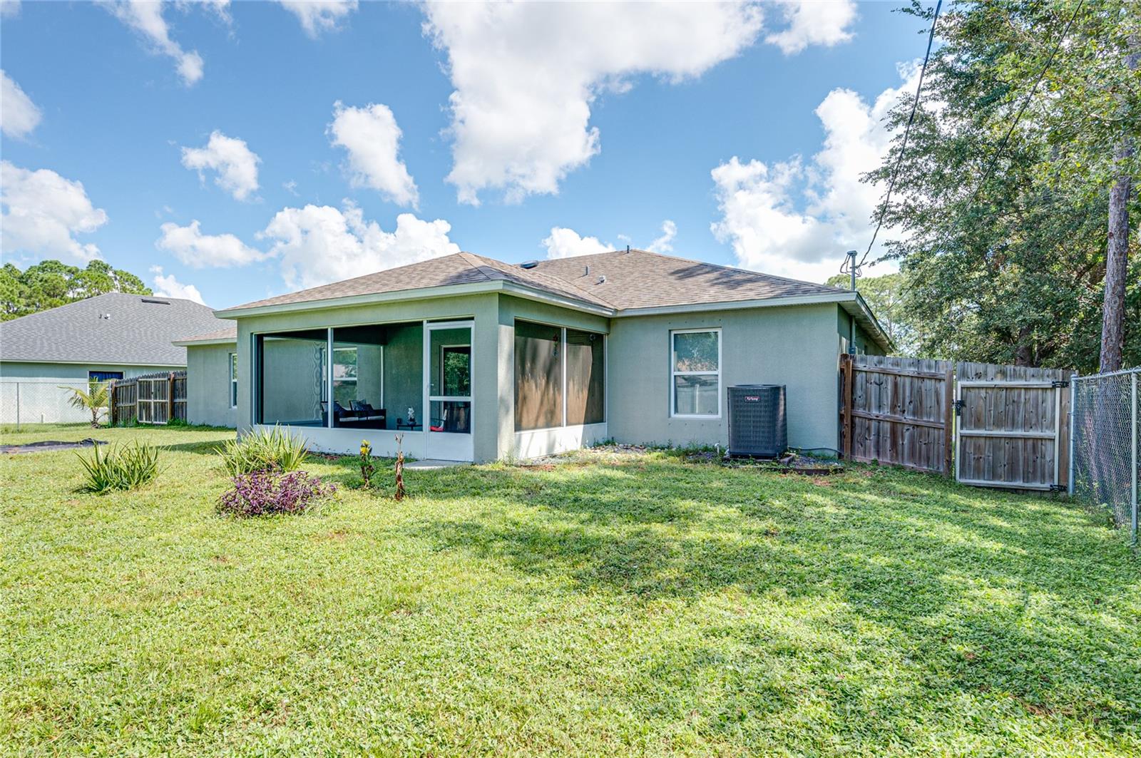 2890 DETACHED CIR SE