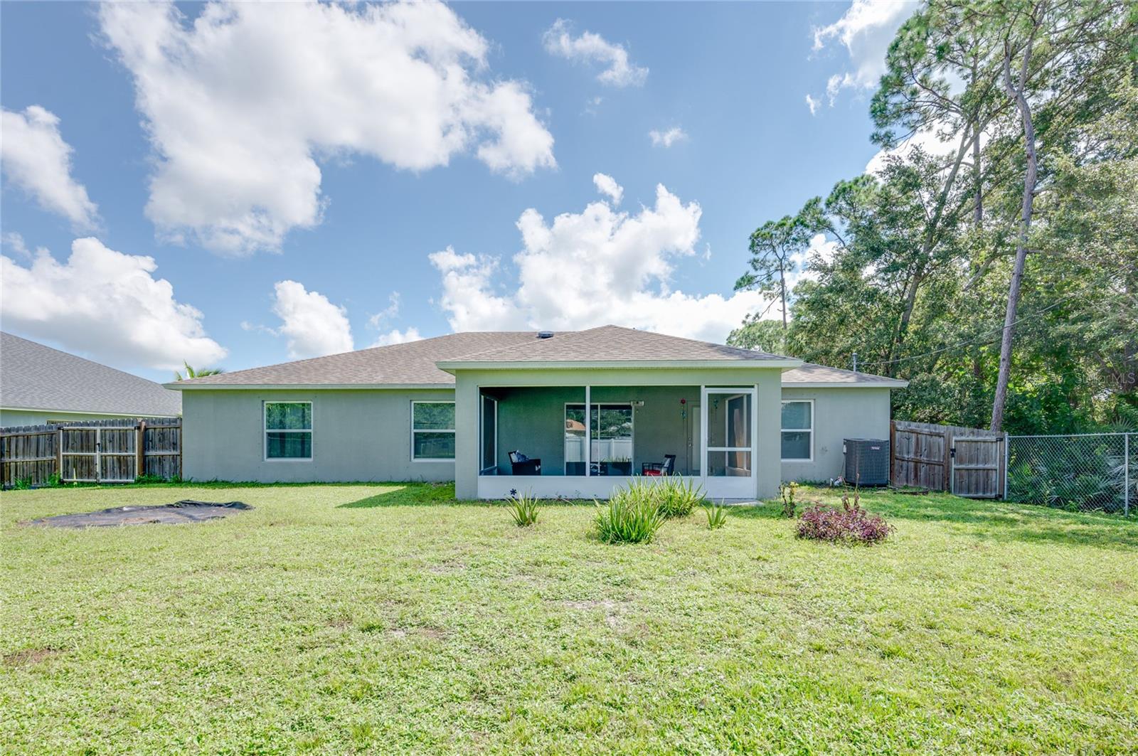 2890 DETACHED CIR SE